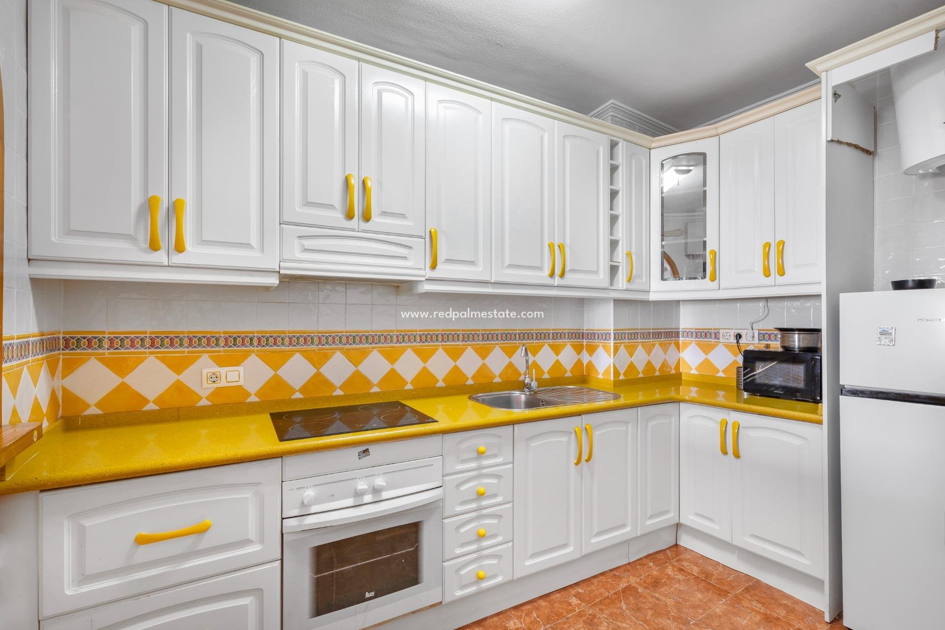 Resale - Apartment -
Torrevieja - Playa del Cura