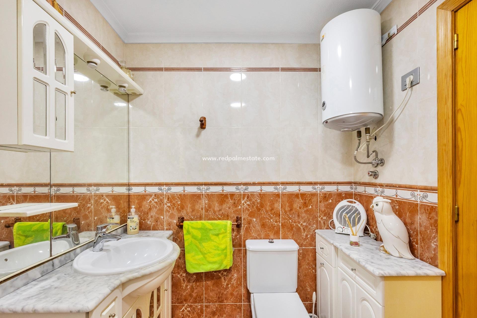 Resale - Apartment -
Torrevieja - Playa del Cura