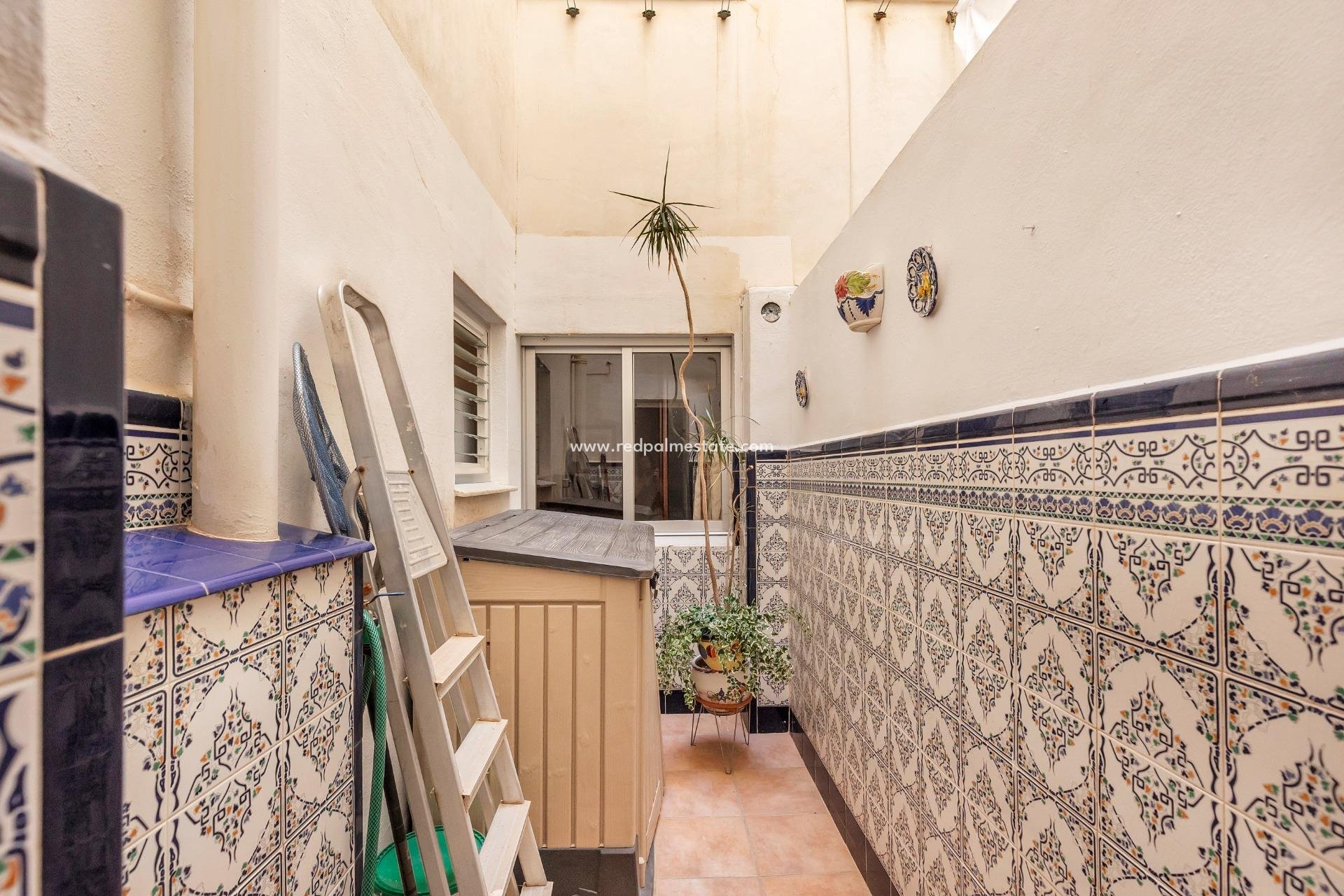 Resale - Apartment -
Torrevieja - Playa del Cura