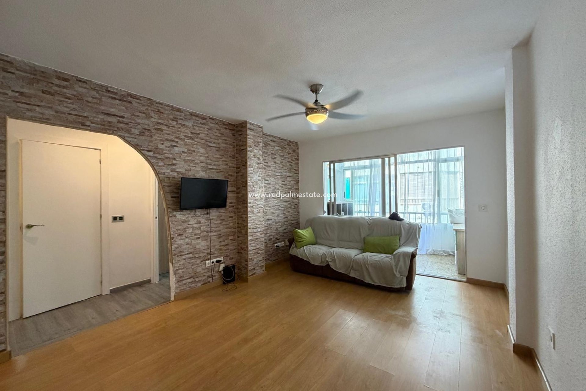 Resale - Apartment -
Torrevieja - Playa del Cura