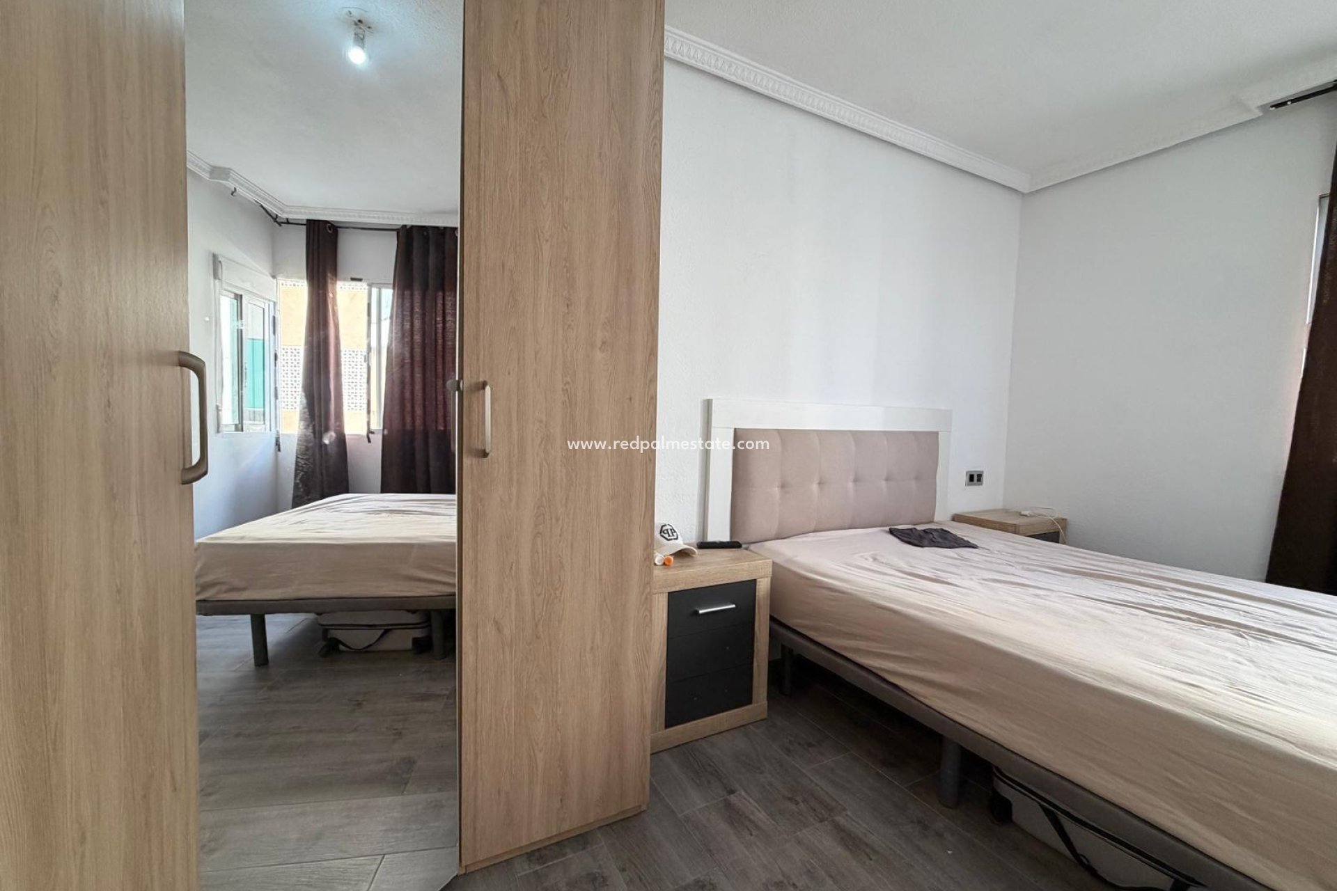Resale - Apartment -
Torrevieja - Playa del Cura