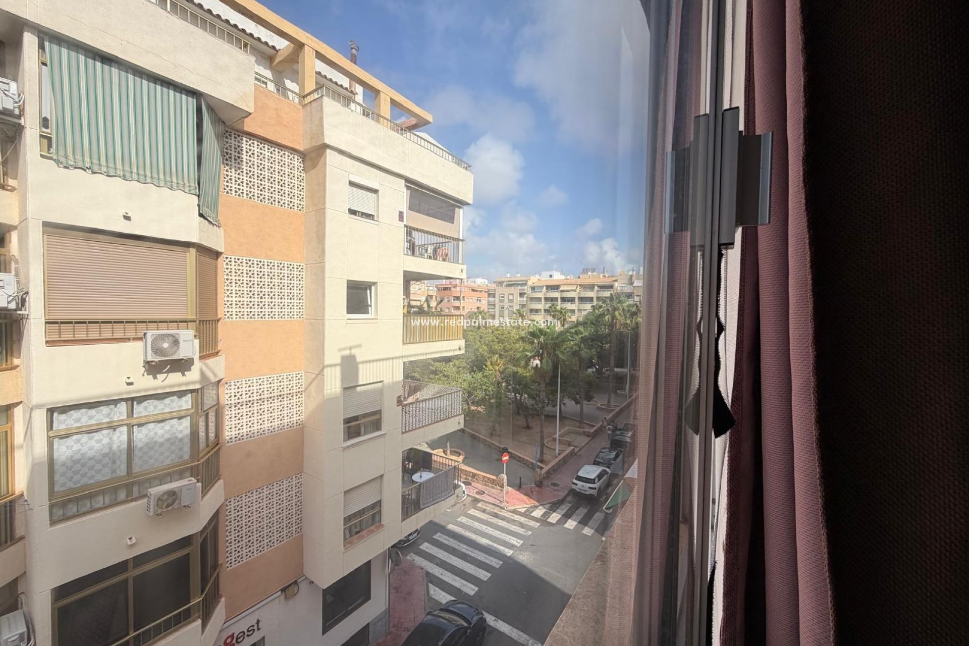 Resale - Apartment -
Torrevieja - Playa del Cura