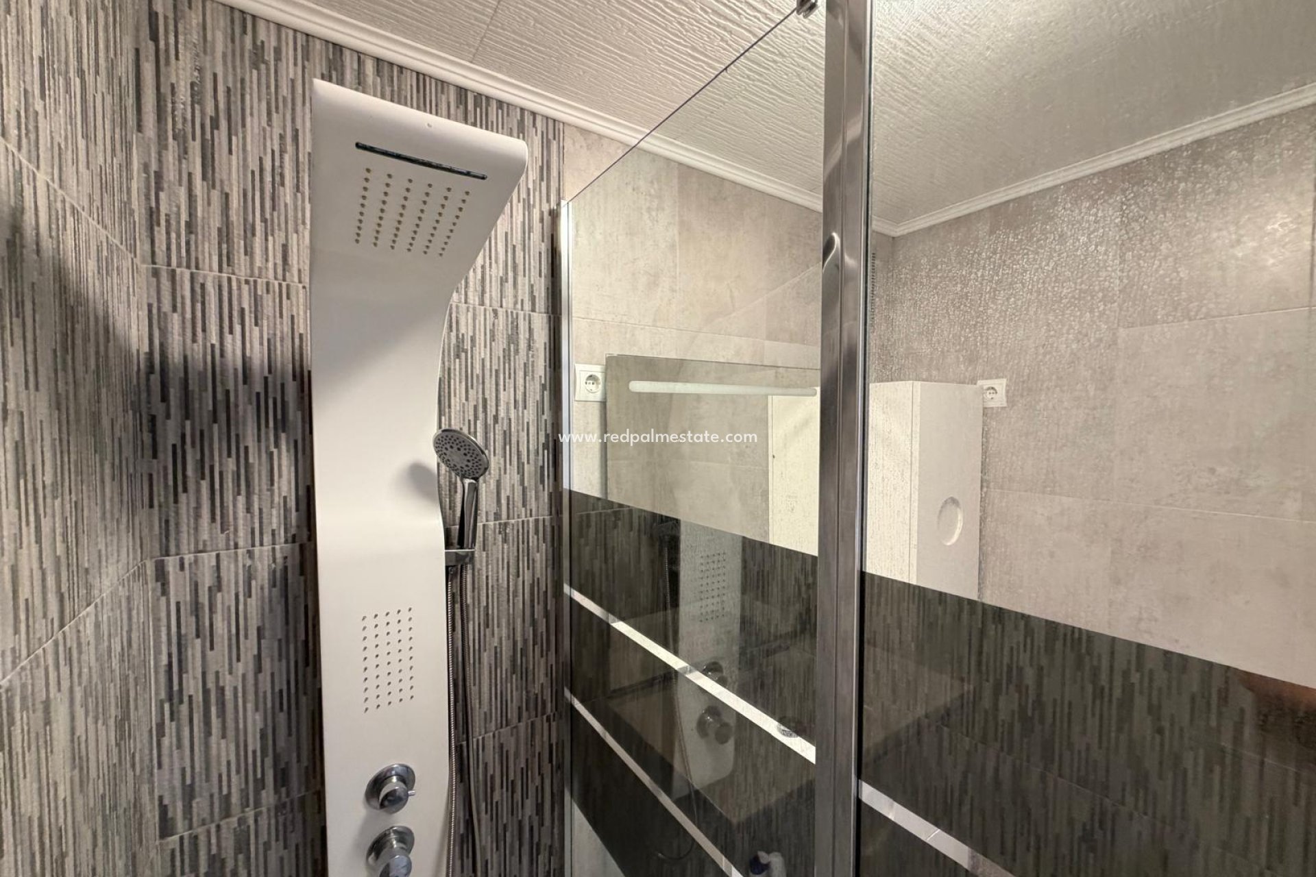 Resale - Apartment -
Torrevieja - Playa del Cura