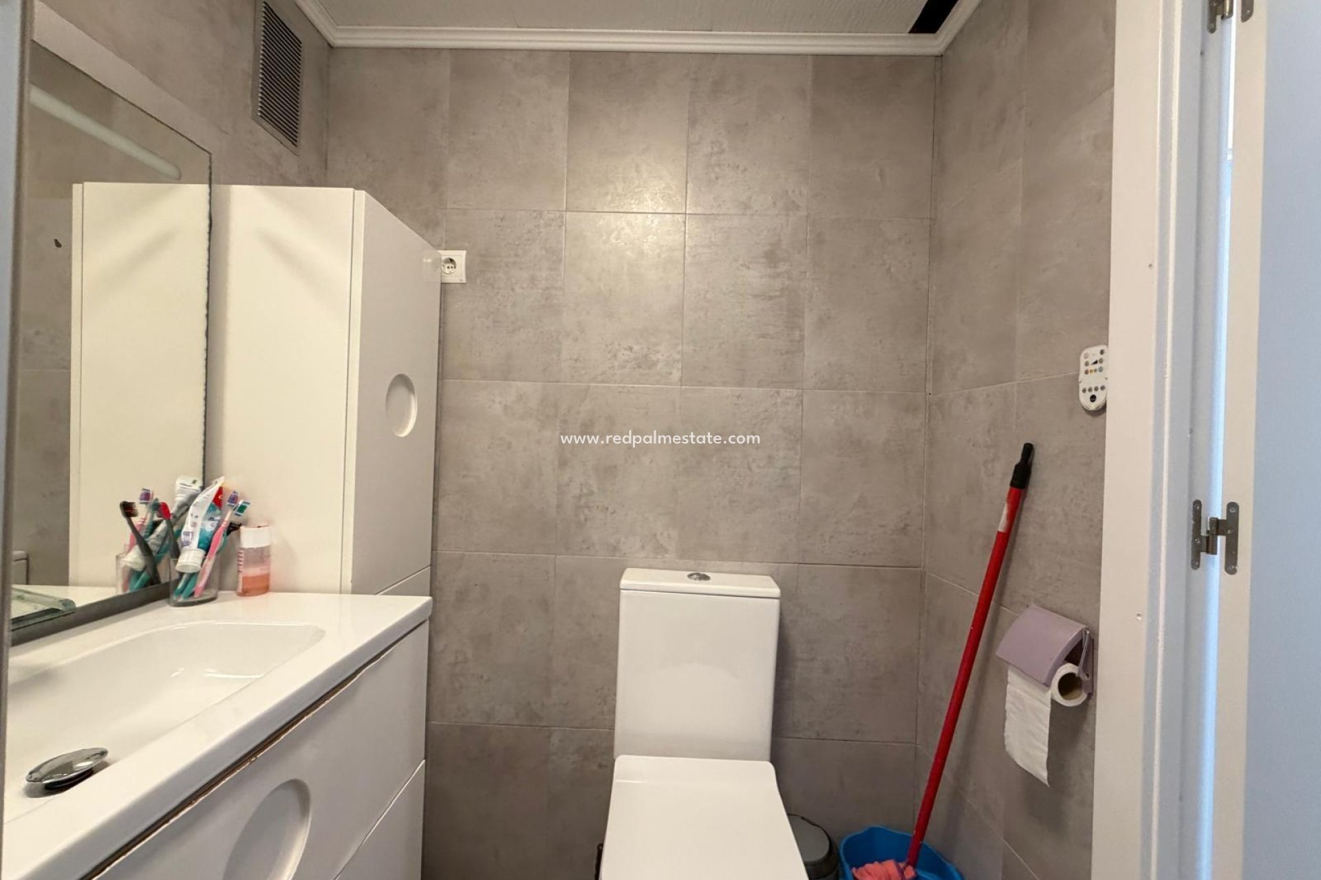 Resale - Apartment -
Torrevieja - Playa del Cura