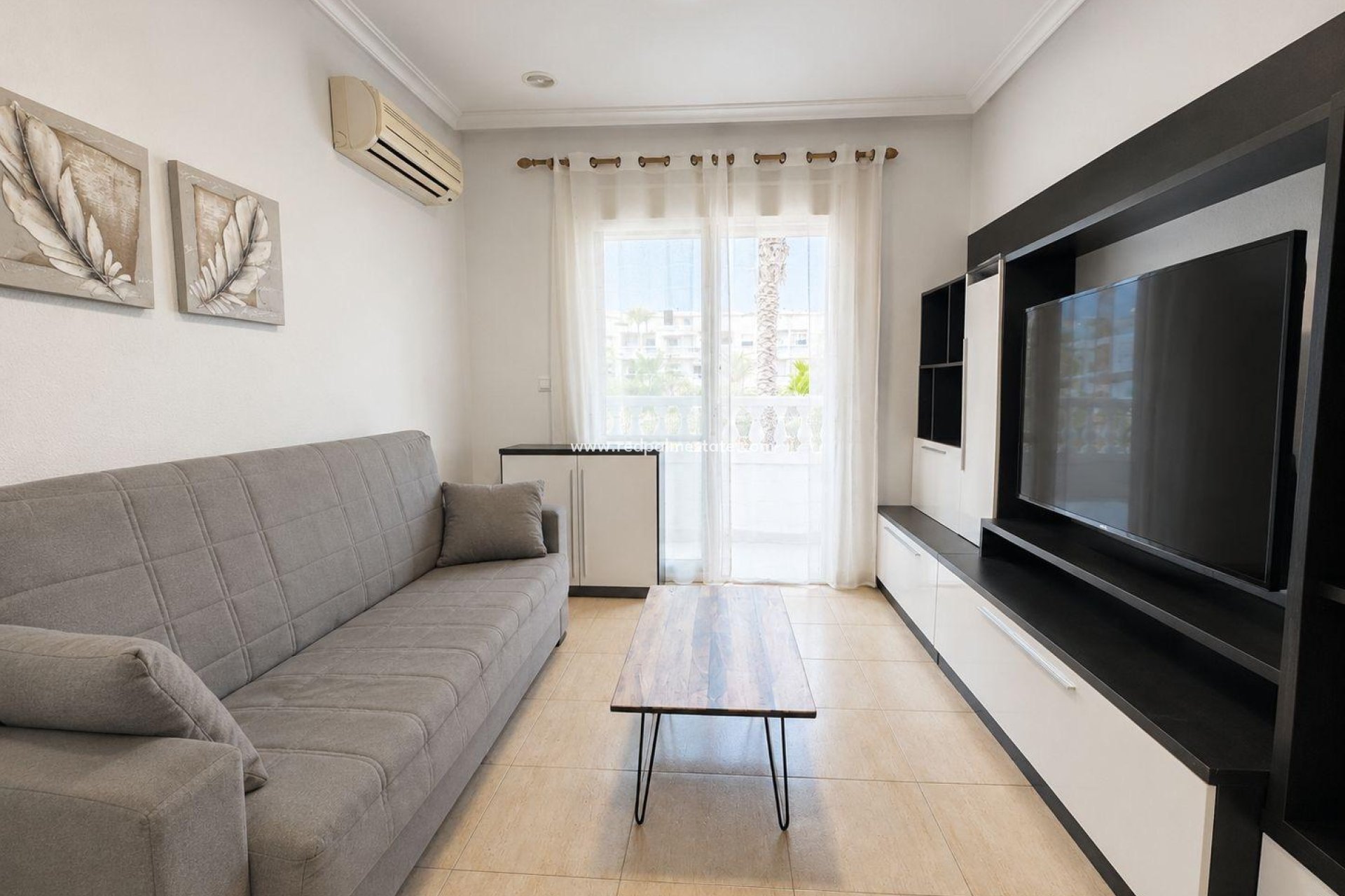 Resale - Apartment -
Torrevieja - Playa del Cura