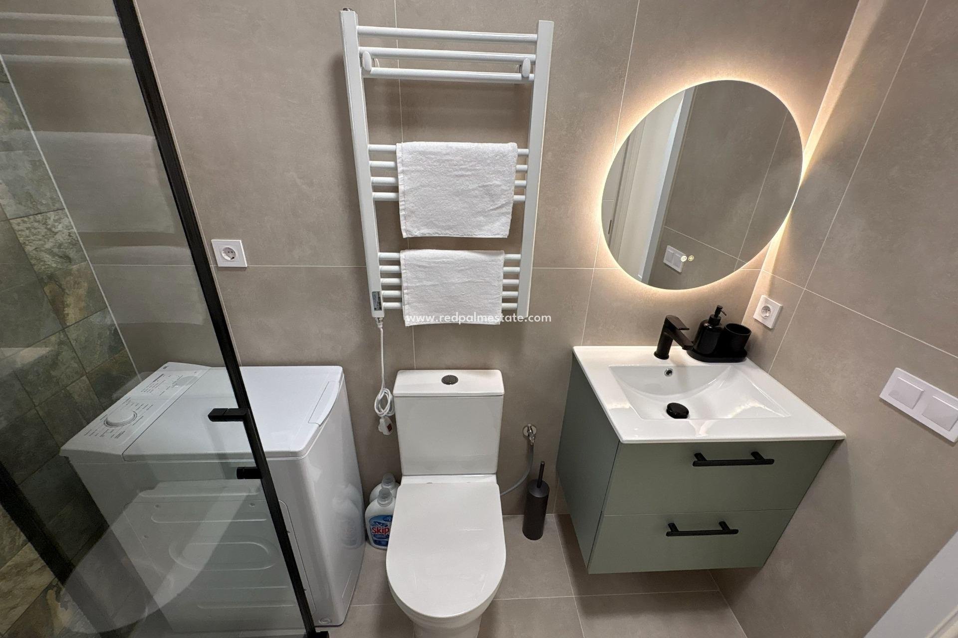 Resale - Apartment -
Torrevieja - Playa del Cura