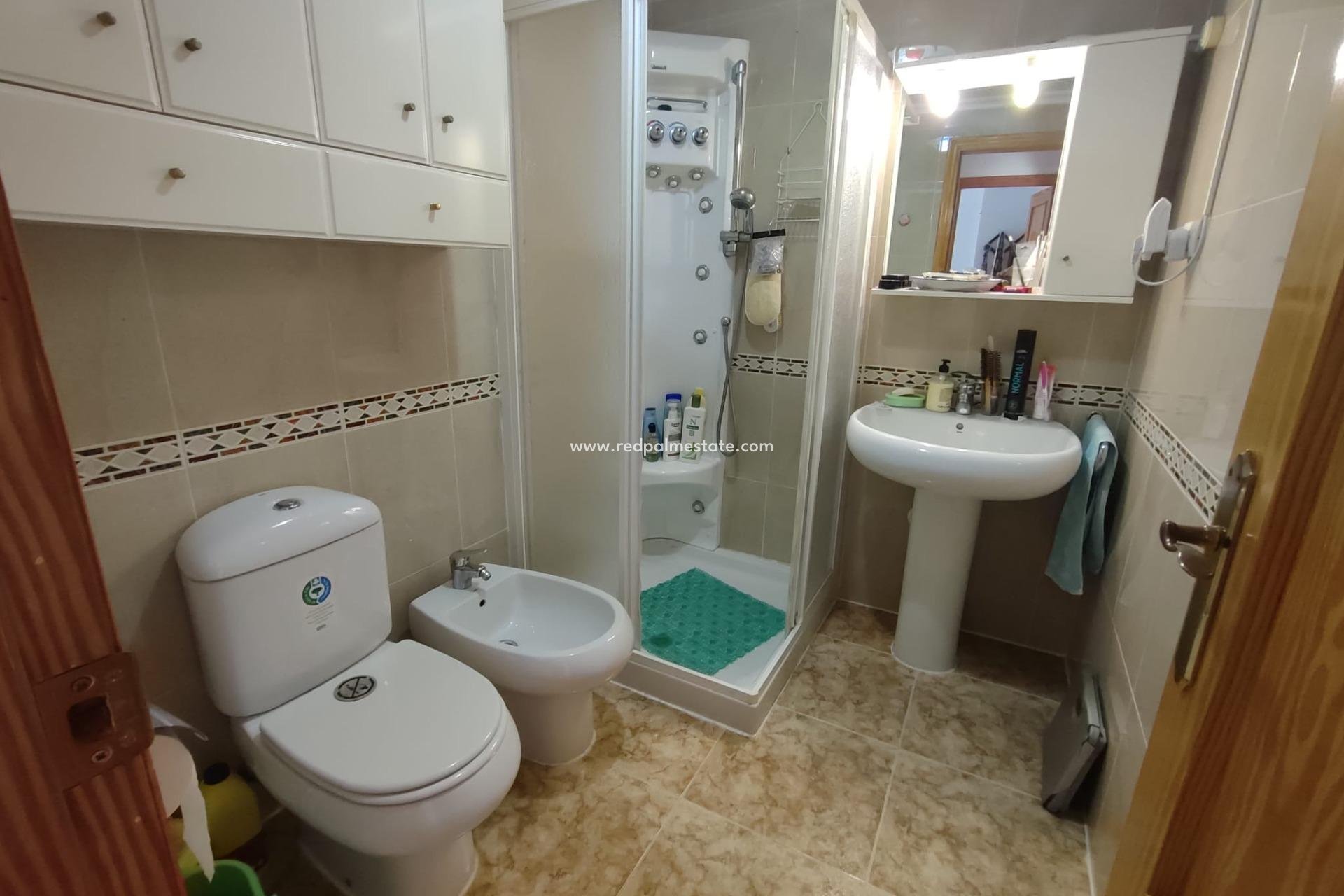 Resale - Apartment -
Torrevieja - Playa del Cura