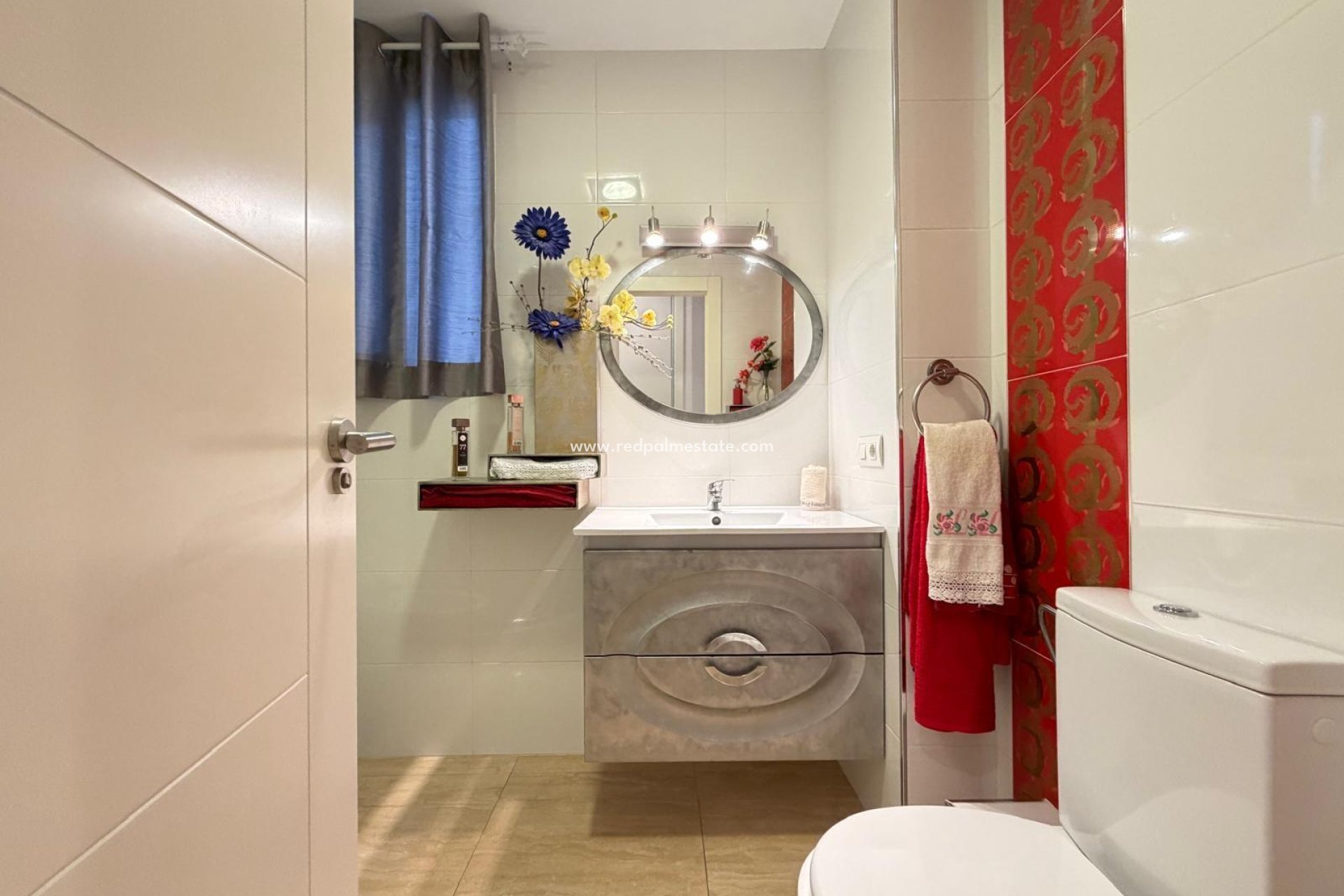 Resale - Apartment -
Torrevieja - Playa del Cura