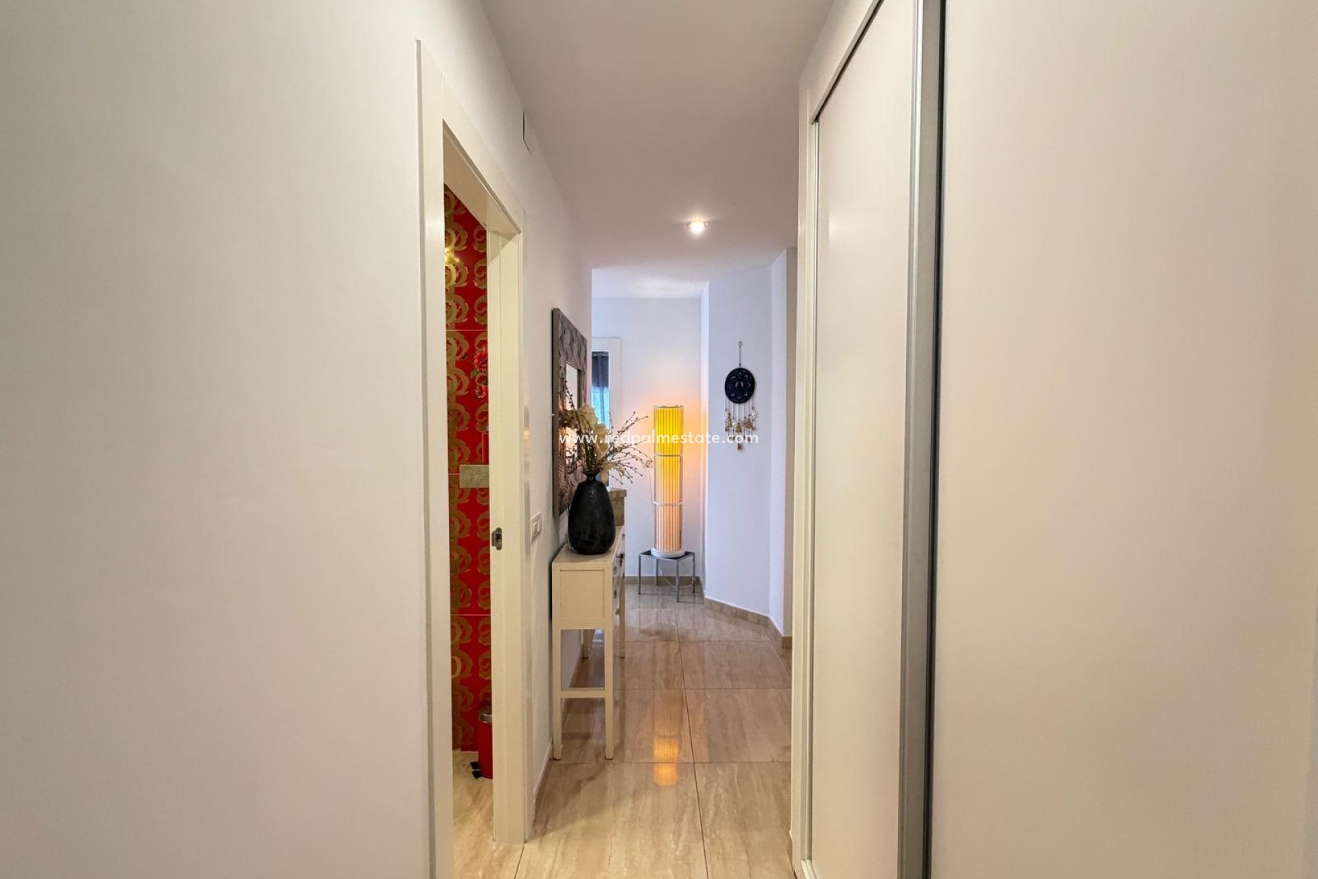 Resale - Apartment -
Torrevieja - Playa del Cura