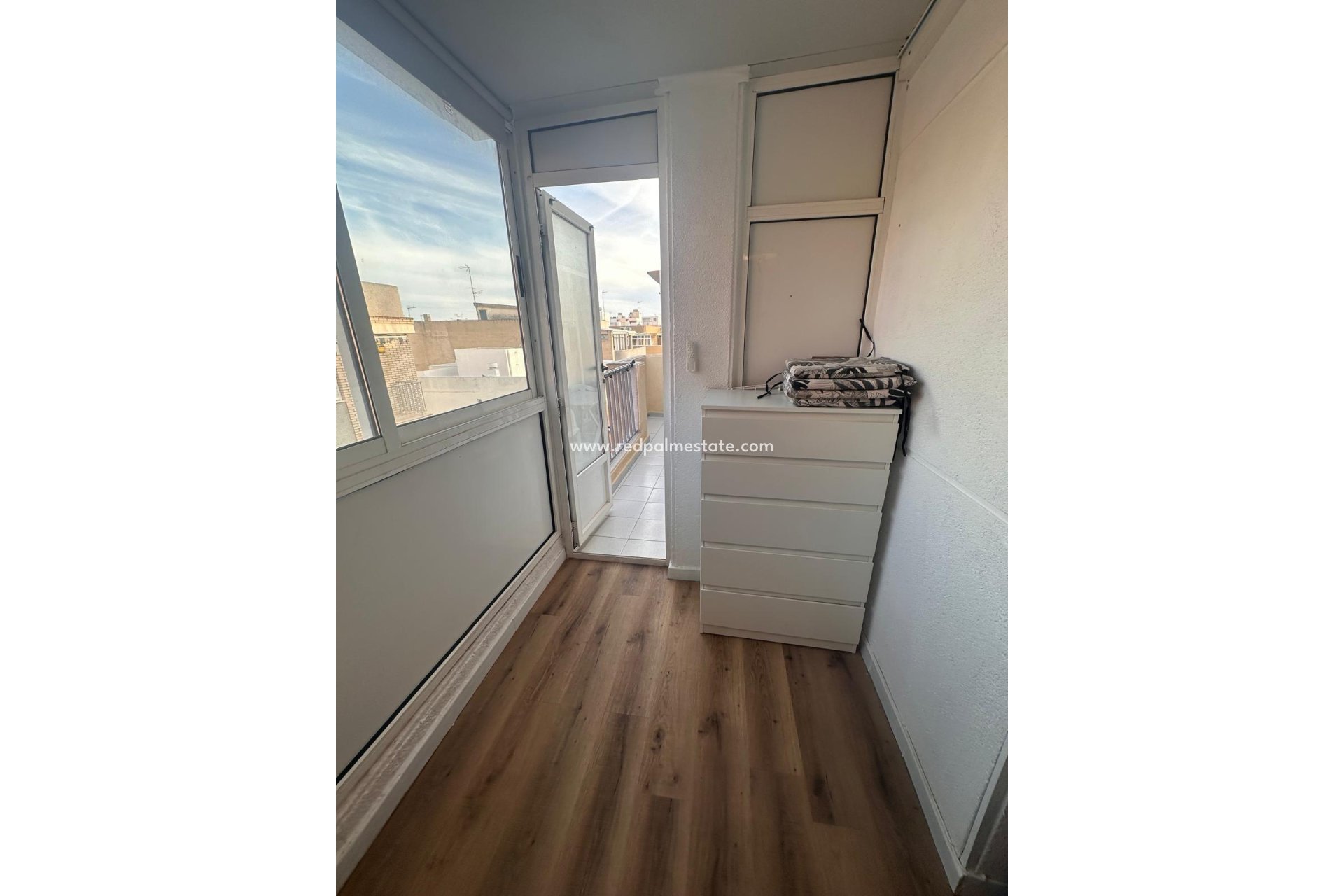 Resale - Apartment -
Torrevieja - Playa del Cura