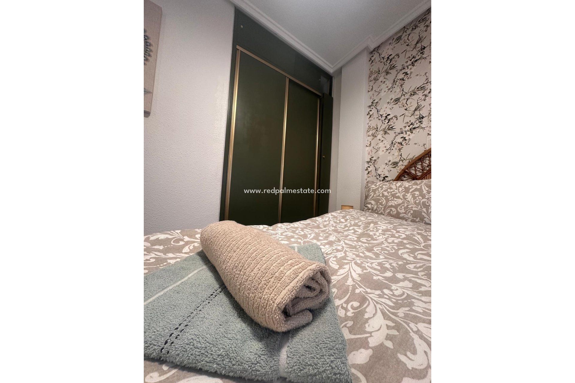 Resale - Apartment -
Torrevieja - Playa del Cura