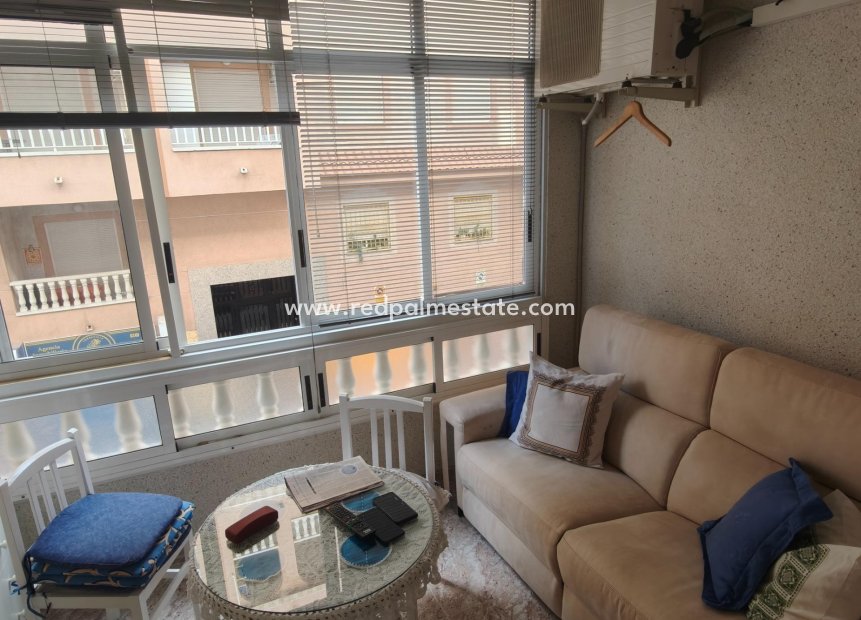 Resale - Apartment -
Torrevieja - Playa del Cura