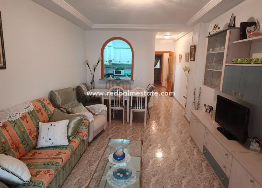 Resale - Apartment -
Torrevieja - Playa del Cura
