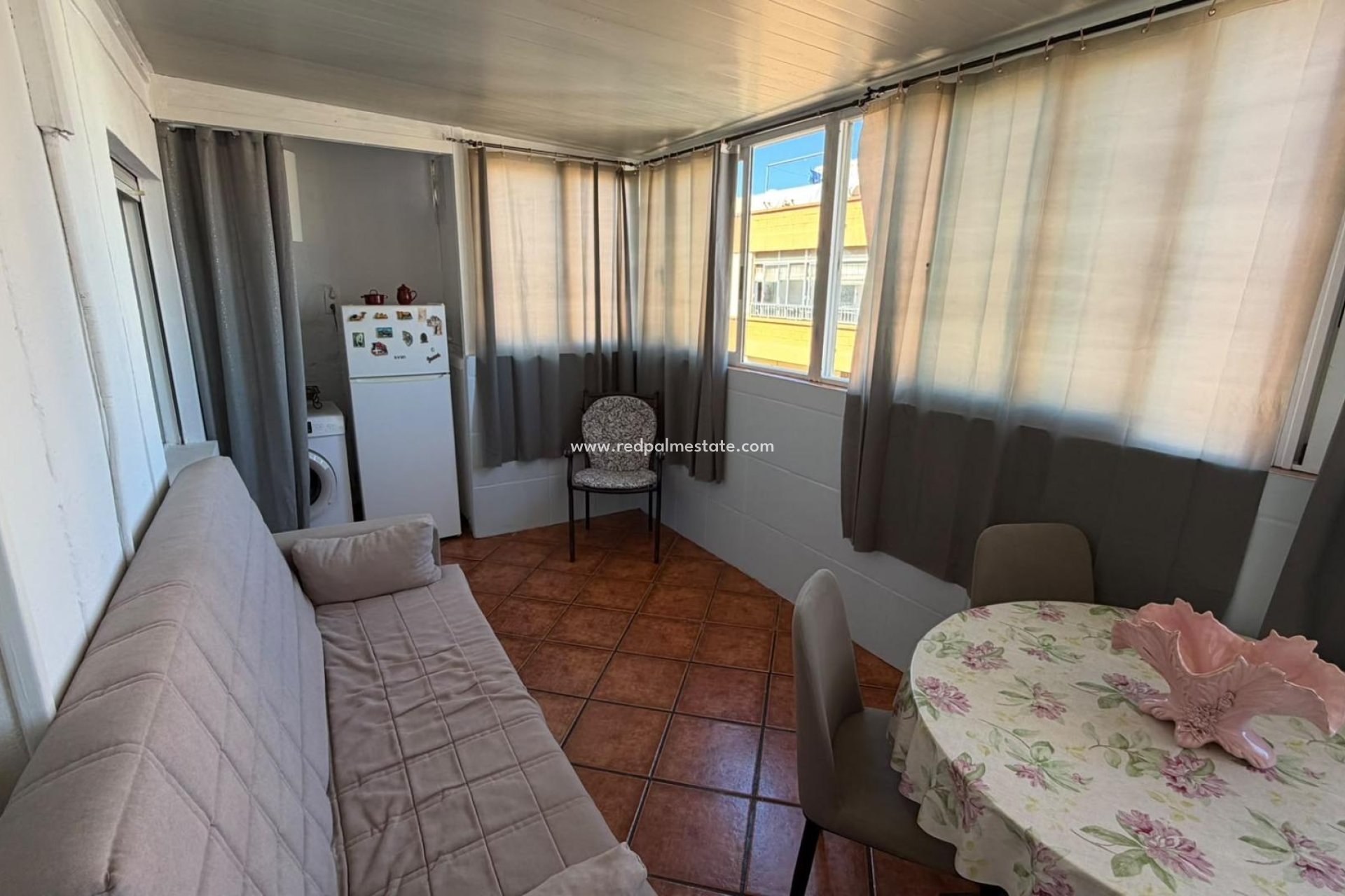 Resale - Apartment -
Torrevieja - Playa del Cura