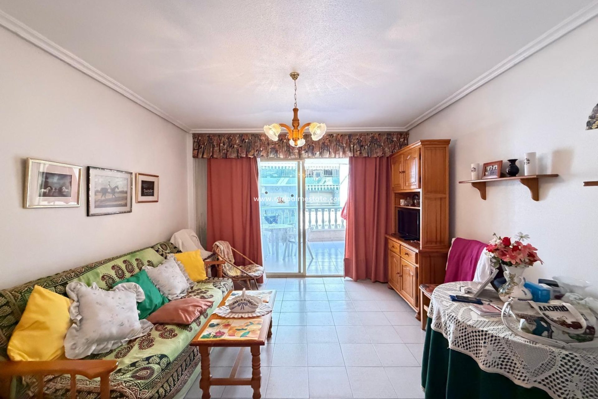 Resale - Apartment -
Torrevieja - Playa del Cura