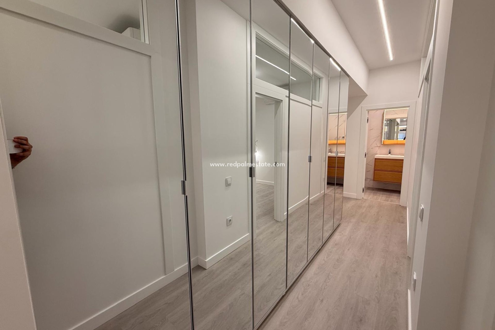 Resale - Apartment -
Torrevieja - Playa del Cura