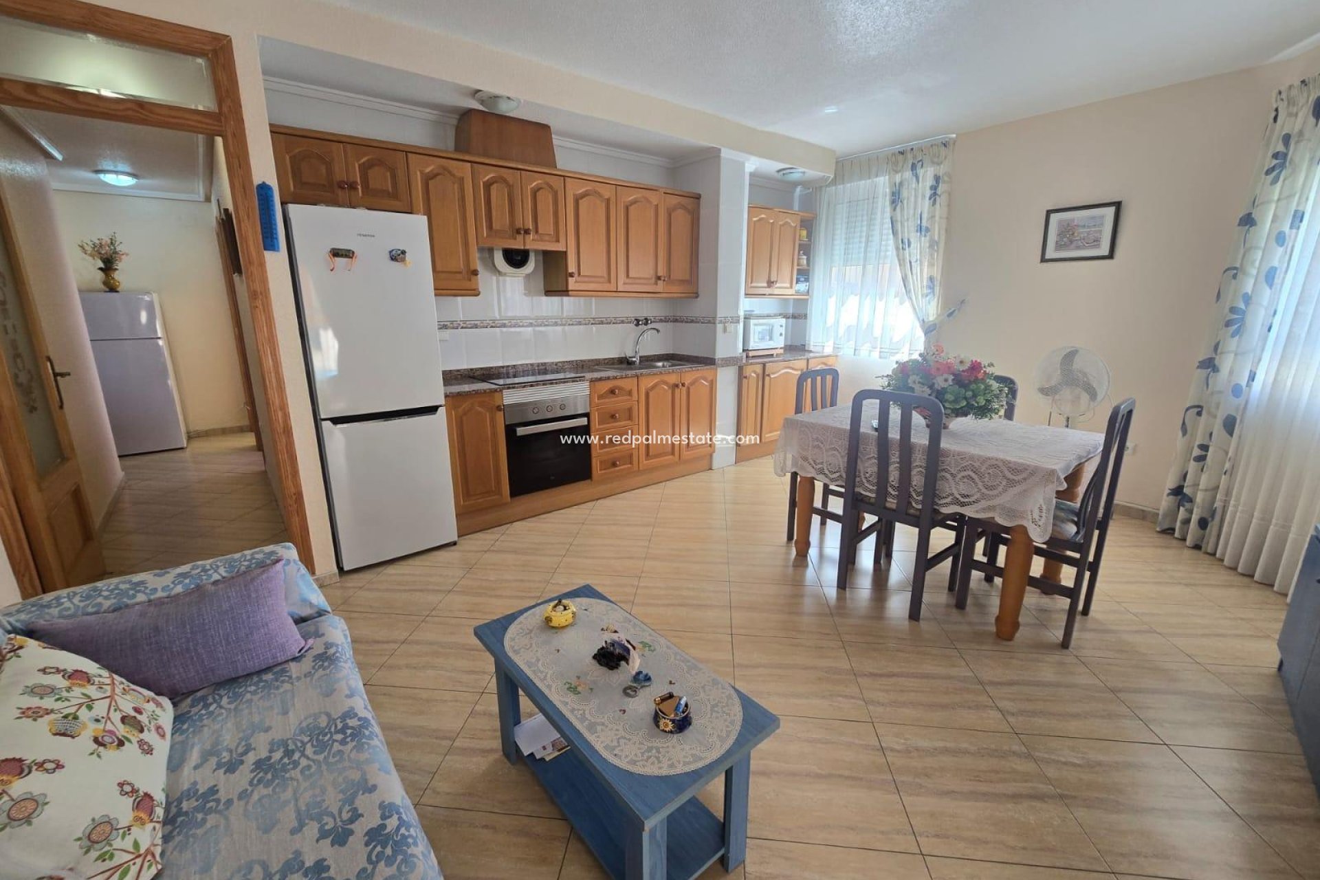 Resale - Apartment -
Torrevieja - Playa del Cura
