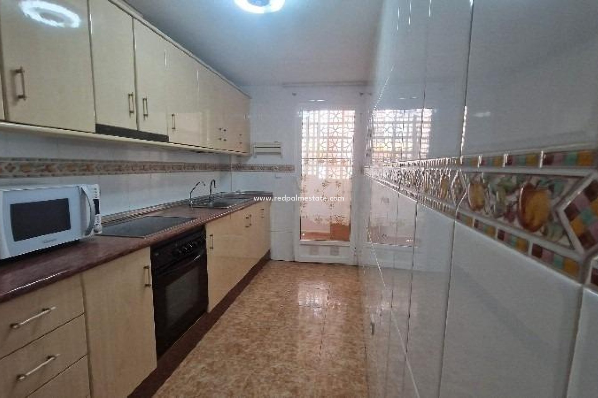 Resale - Apartment -
Torrevieja - Playa del Cura