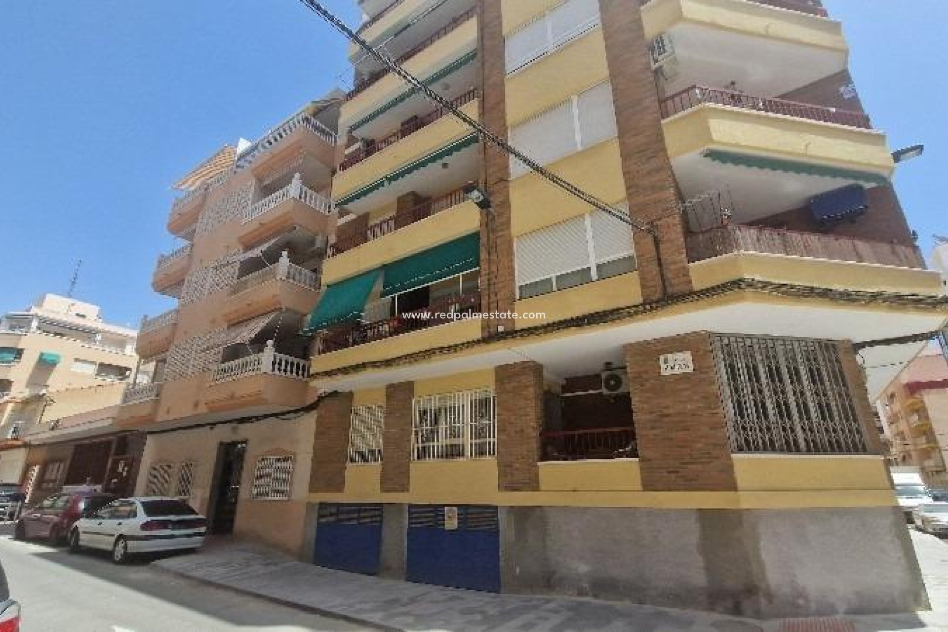 Resale - Apartment -
Torrevieja - Playa del Cura