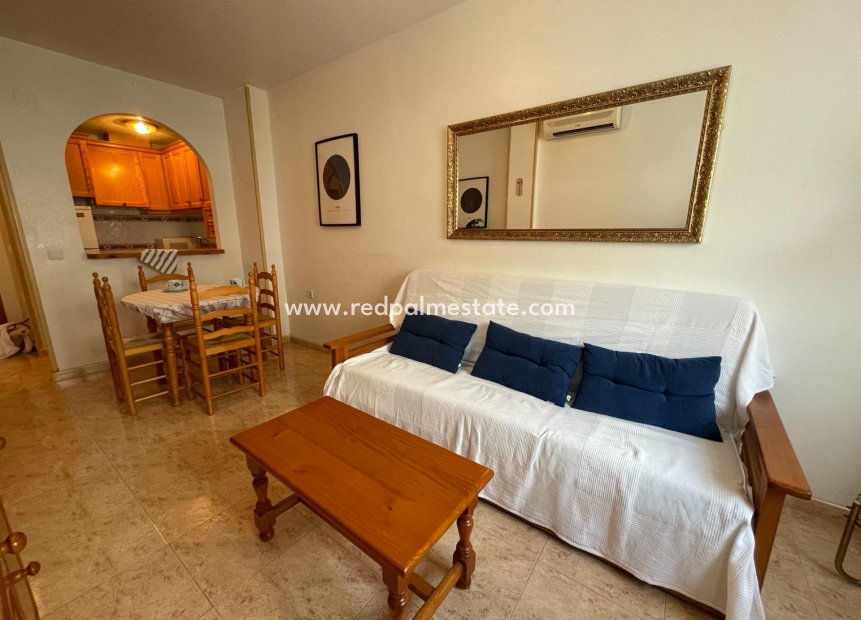 Resale - Apartment -
Torrevieja - Playa del Cura