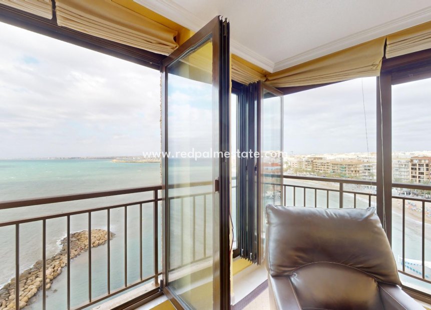 Resale - Apartment -
Torrevieja - Playa del Cura