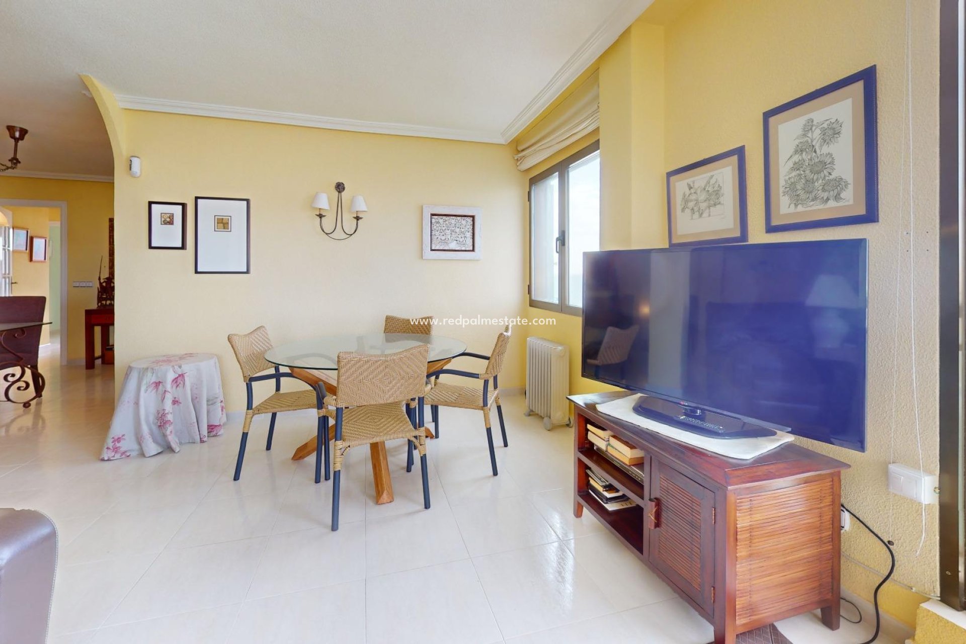 Resale - Apartment -
Torrevieja - Playa del Cura