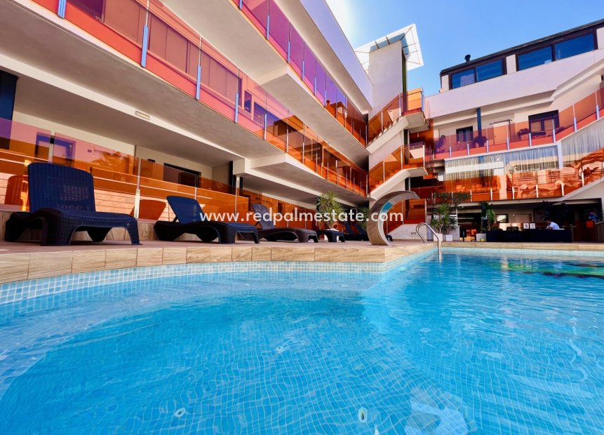 Resale - Apartment -
Torrevieja - Playa del Cura