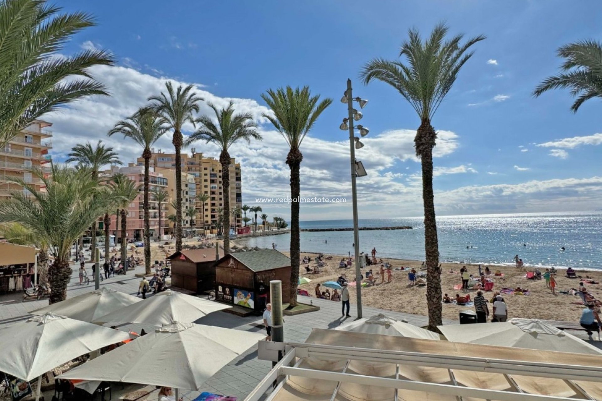 Resale - Apartment -
Torrevieja - Playa del Cura