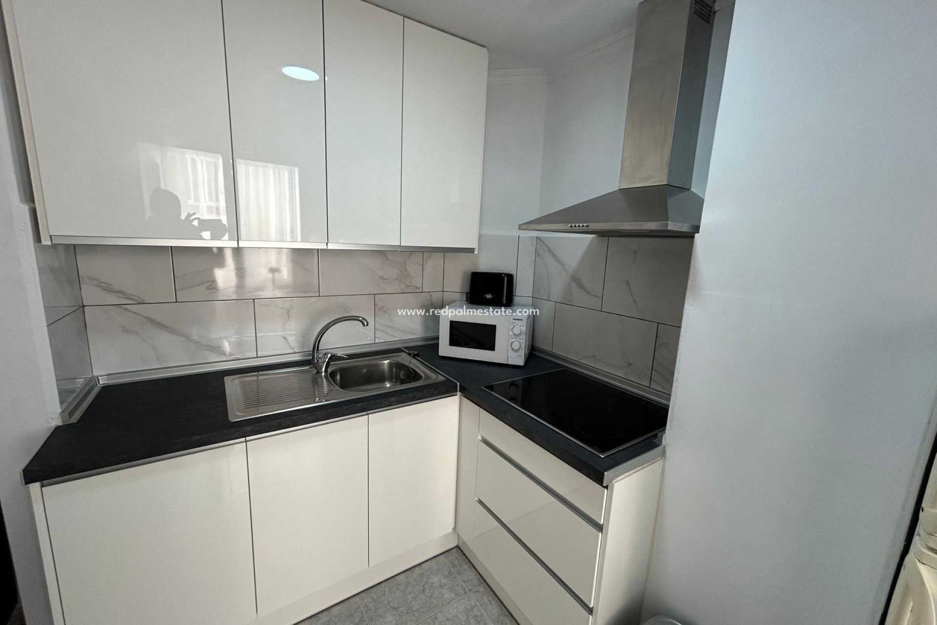 Resale - Apartment -
Torrevieja - Playa del Cura