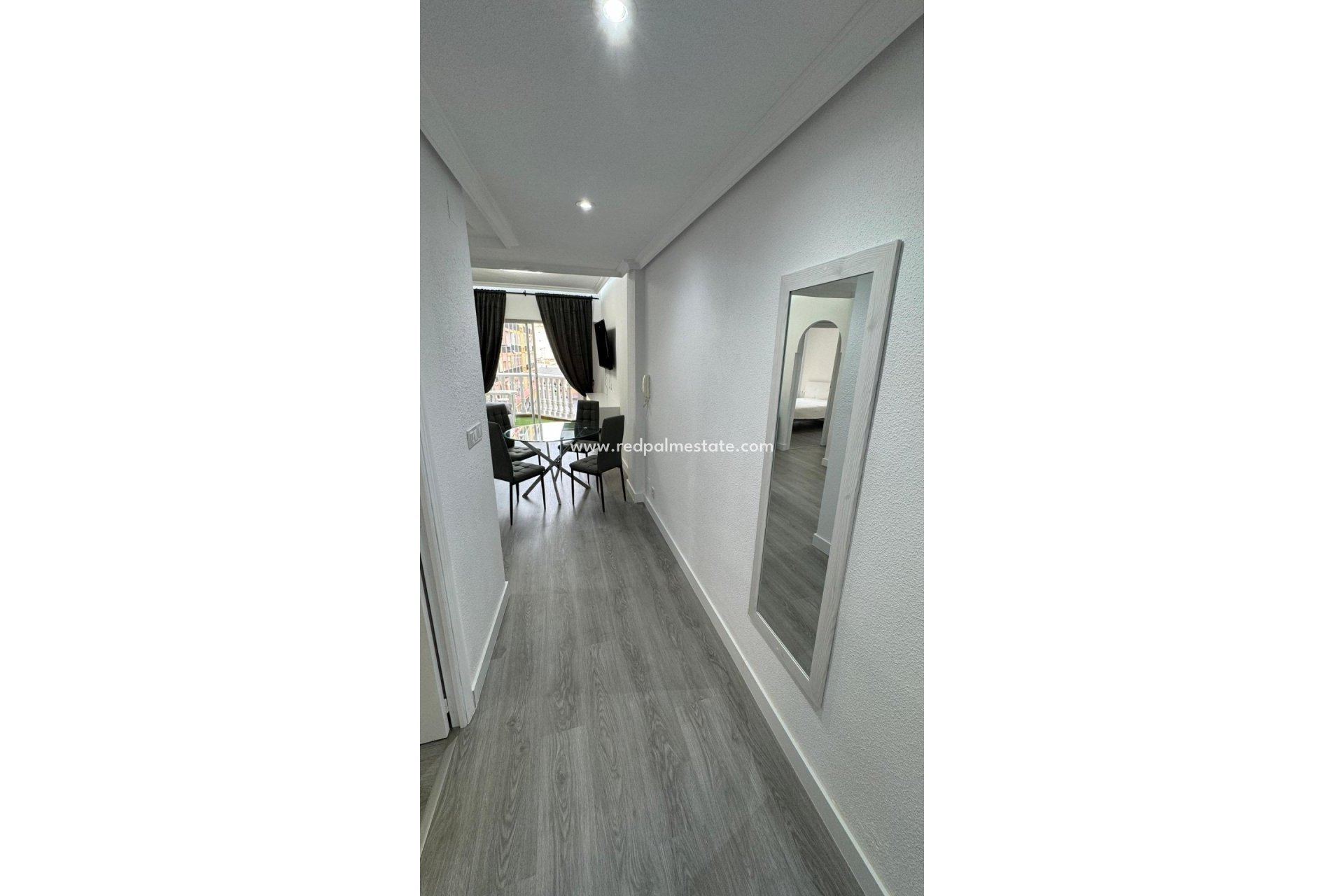 Resale - Apartment -
Torrevieja - Playa del cura