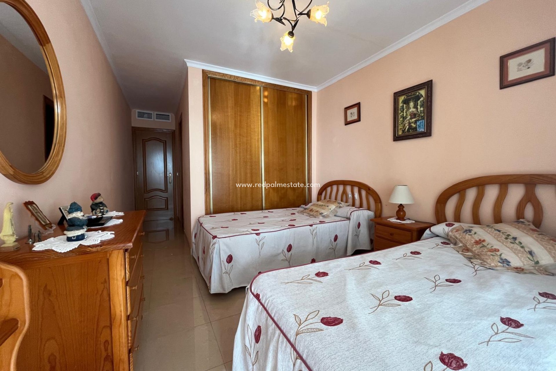 Resale - Apartment -
Torrevieja - Playa del Cura