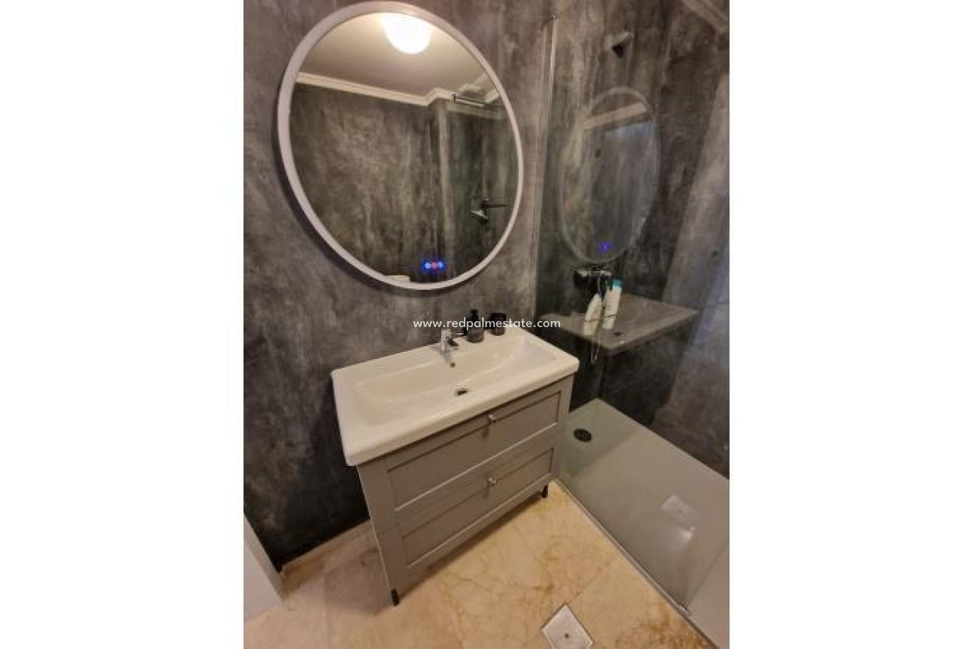 Resale - Apartment -
Torrevieja - Playa del cura