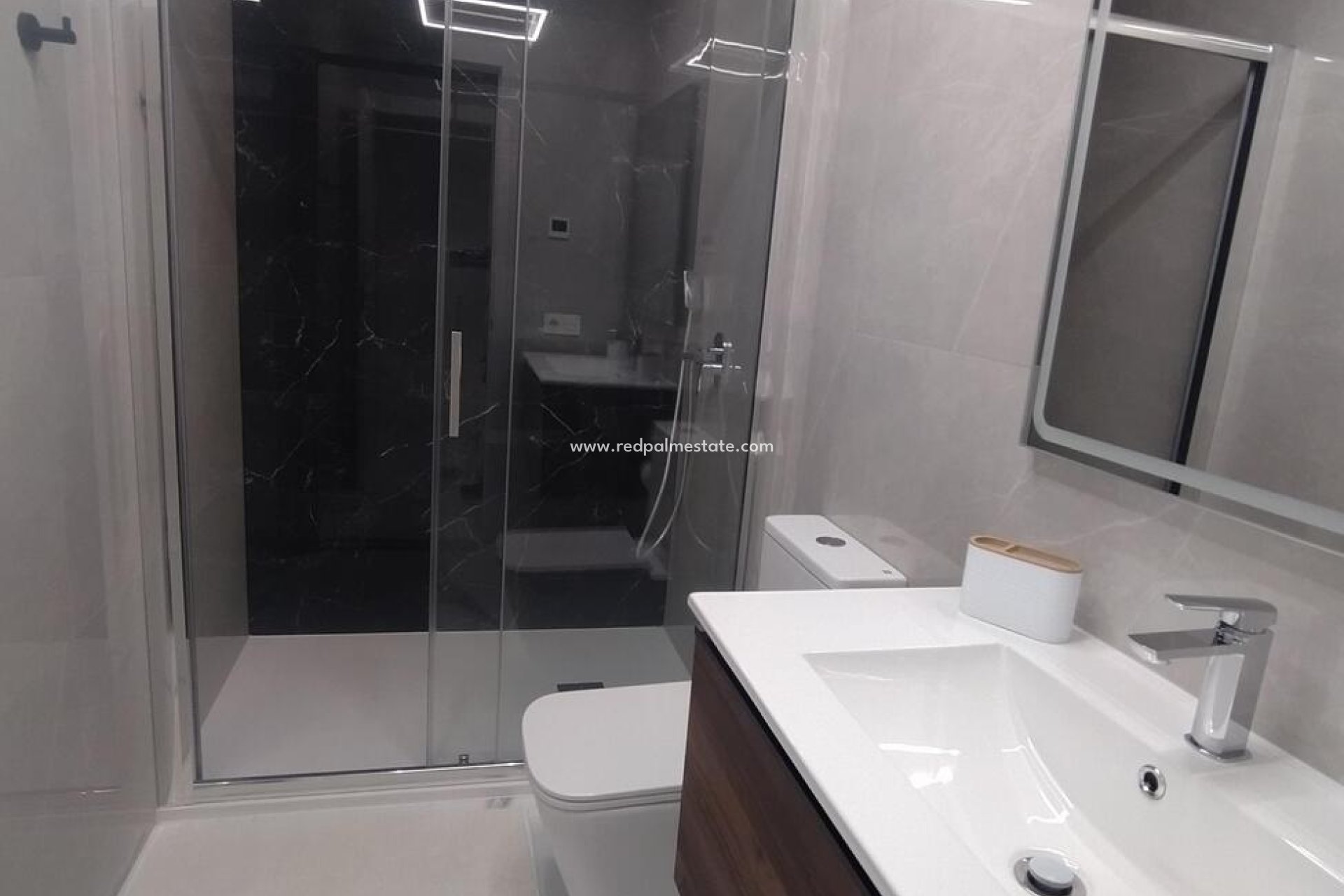 Resale - Apartment -
Torrevieja - Playa del Cura