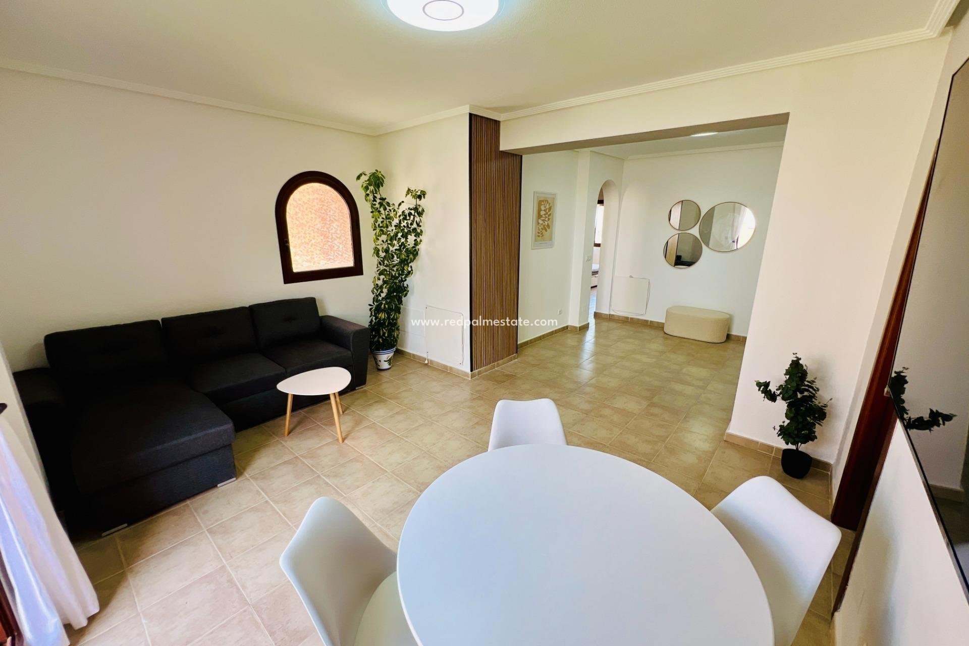 Resale - Apartment -
Torrevieja - Playa del cura