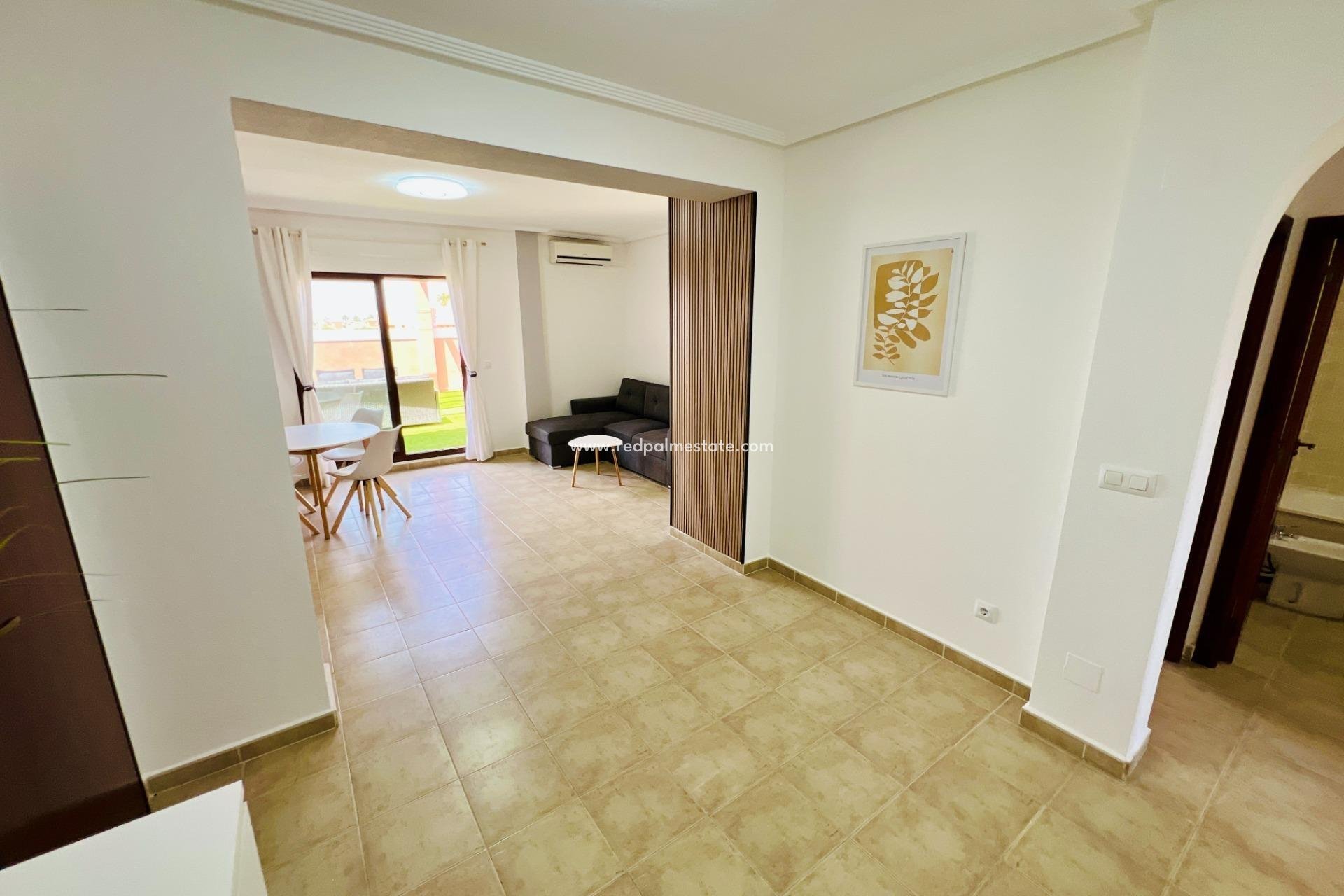 Resale - Apartment -
Torrevieja - Playa del cura