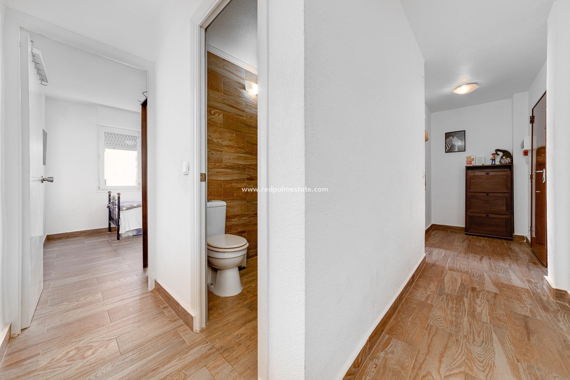 Resale - Apartment -
Torrevieja - Playa del Cura