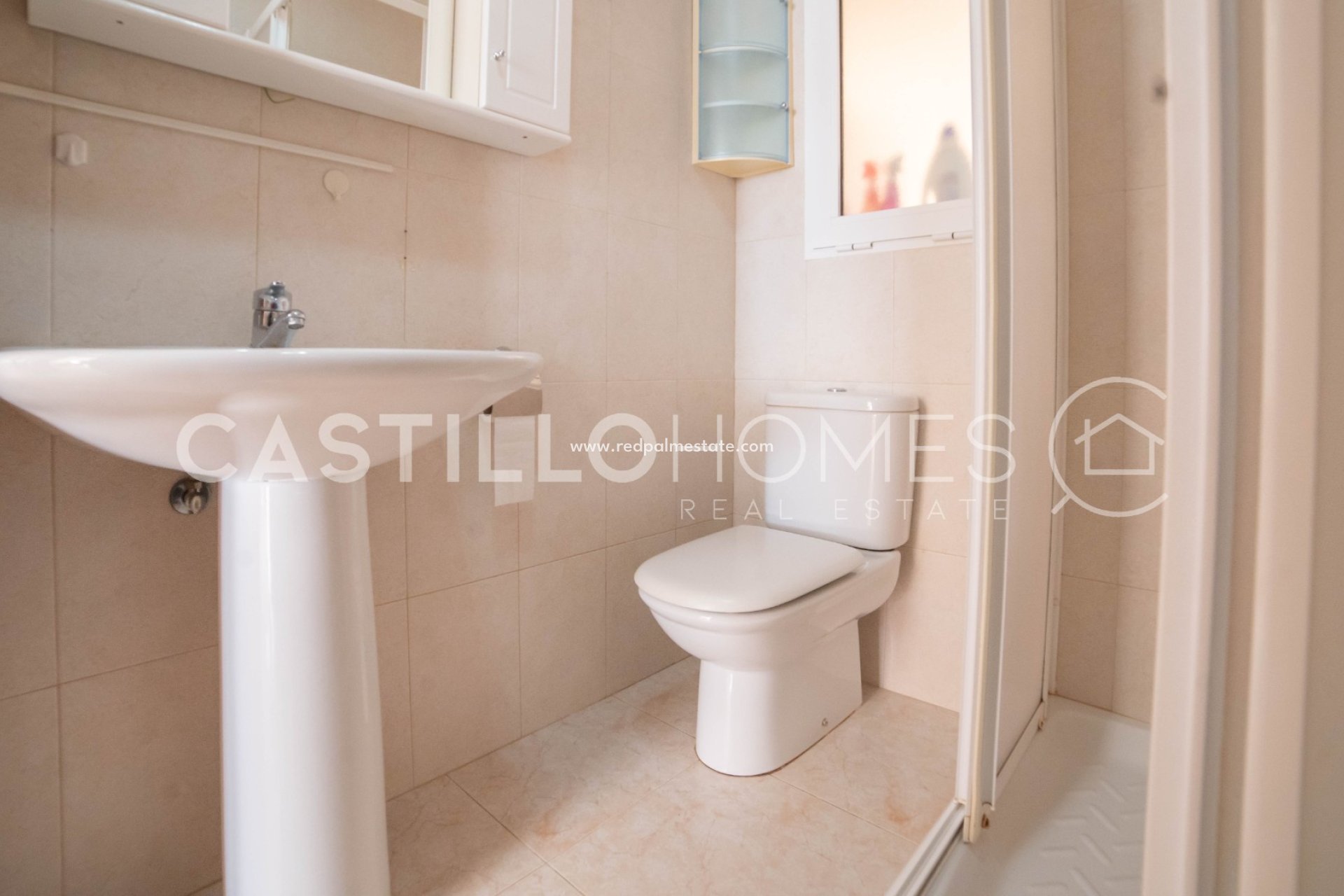 Resale - Apartment -
Torrevieja - Playa del Cura