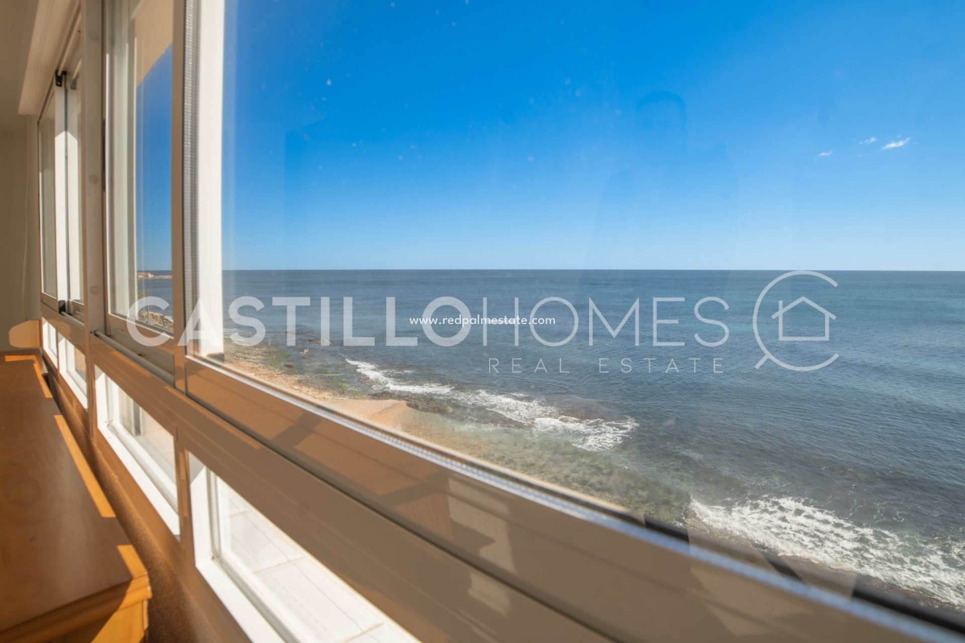 Resale - Apartment -
Torrevieja - Playa del Cura