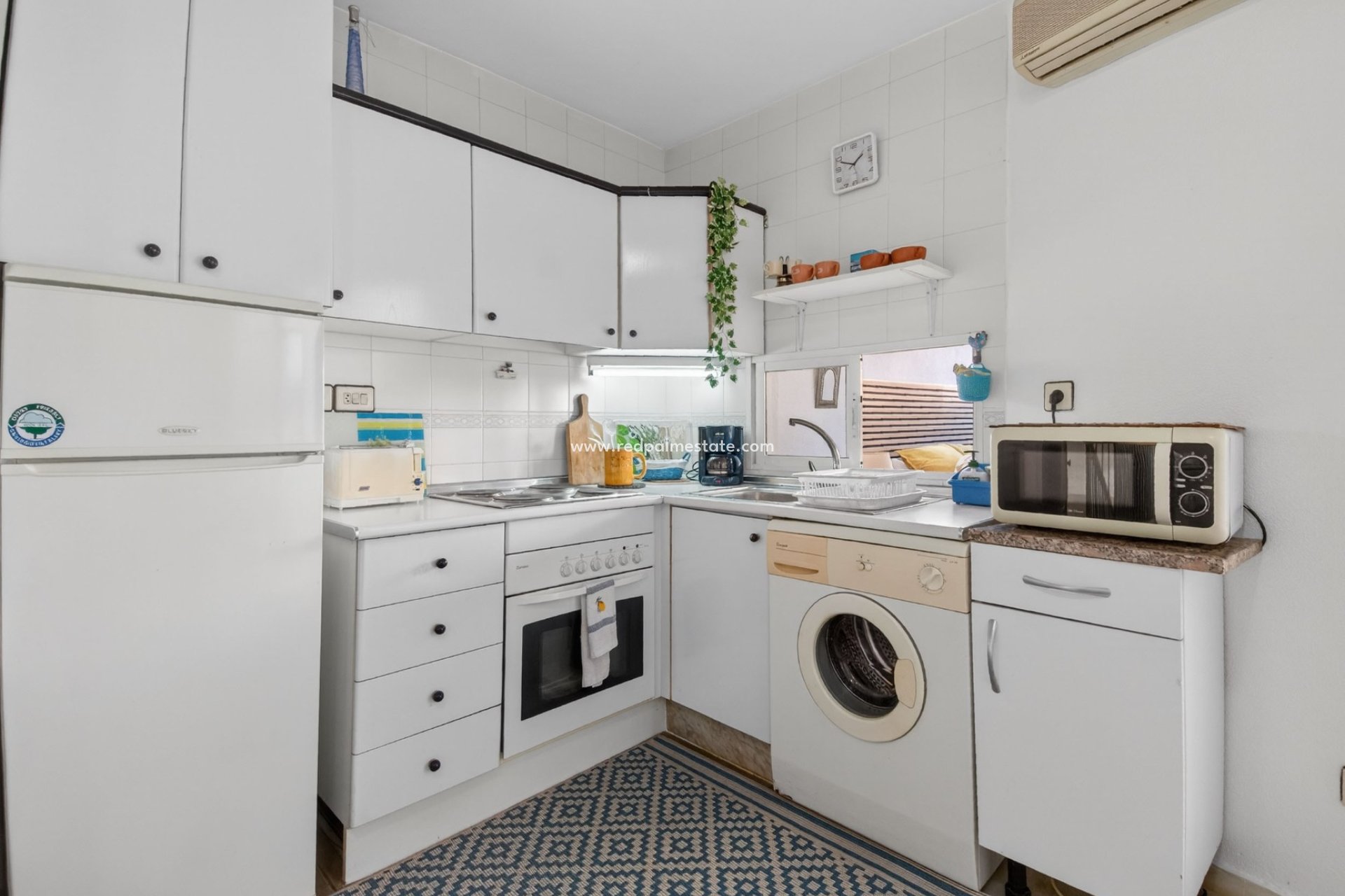 Resale - Apartment -
Torrevieja - Playa del Cura