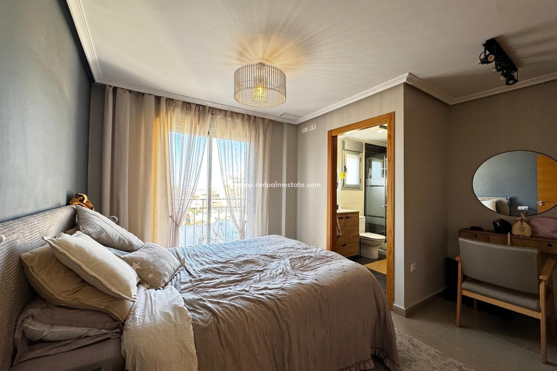 Resale - Apartment -
Torrevieja - Playa del Cura