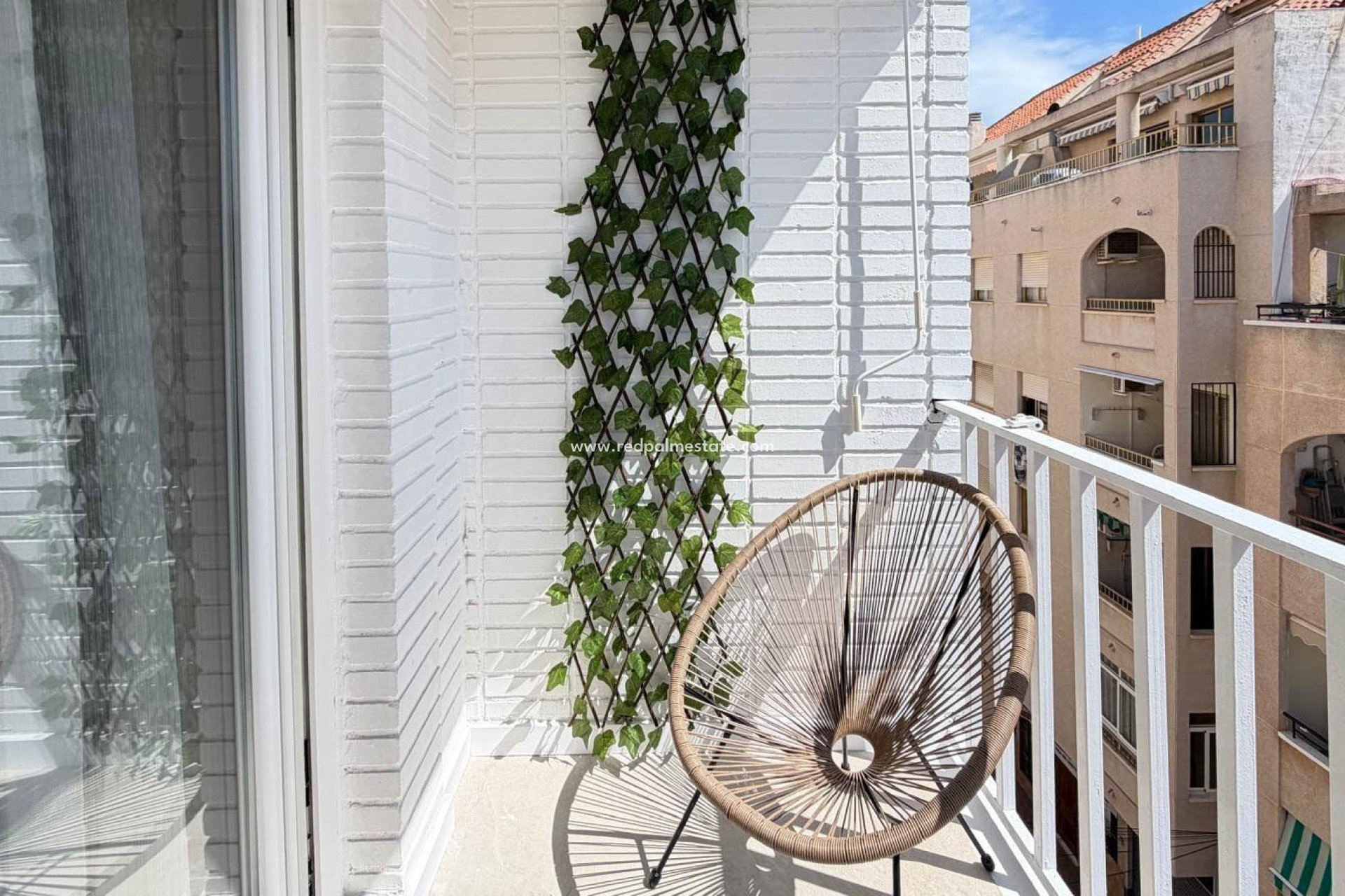 Resale - Apartment -
Torrevieja - Playa del Cura