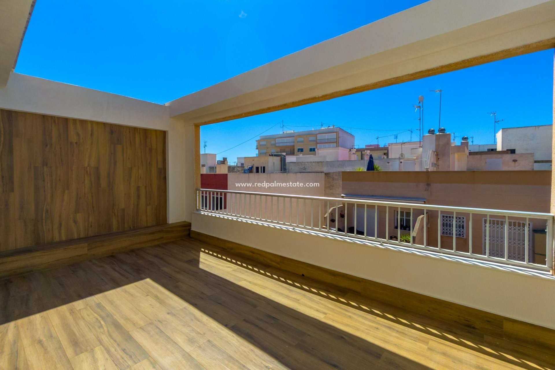 Resale - Apartment -
Torrevieja - Playa del Cura