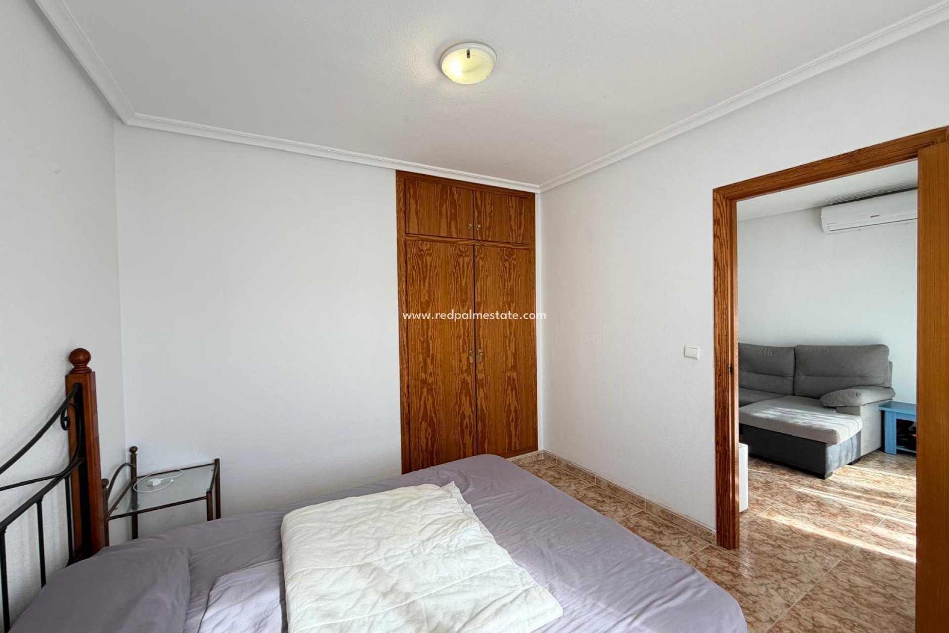 Resale - Apartment -
Torrevieja - Playa del Cura