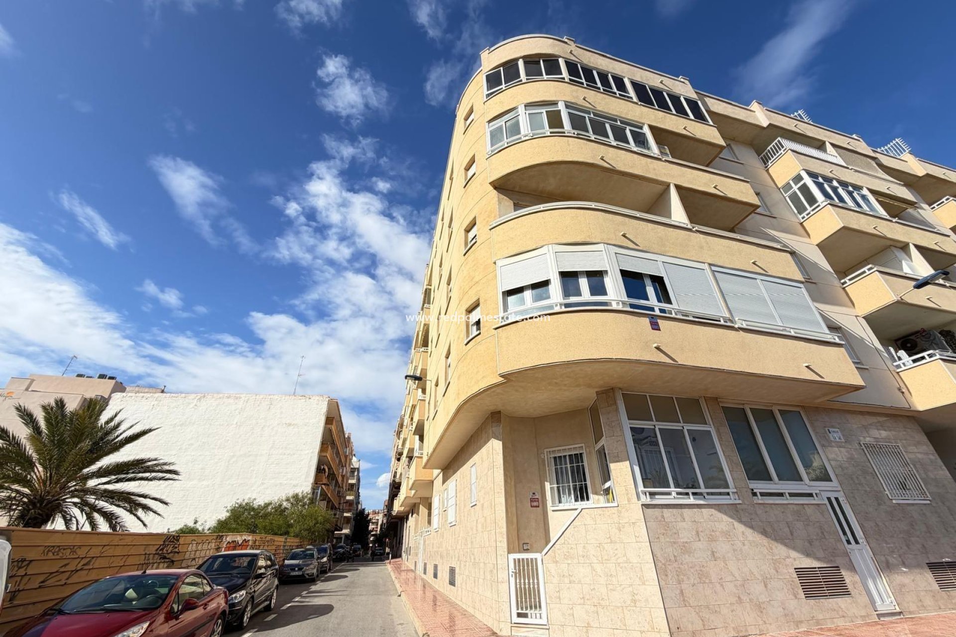 Resale - Apartment -
Torrevieja - Playa del Cura