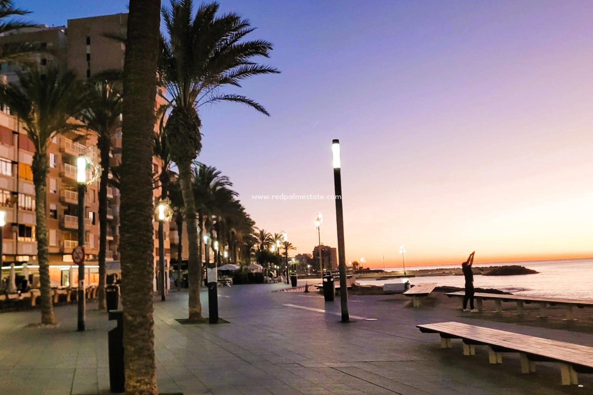 Resale - Apartment -
Torrevieja - Playa del Cura