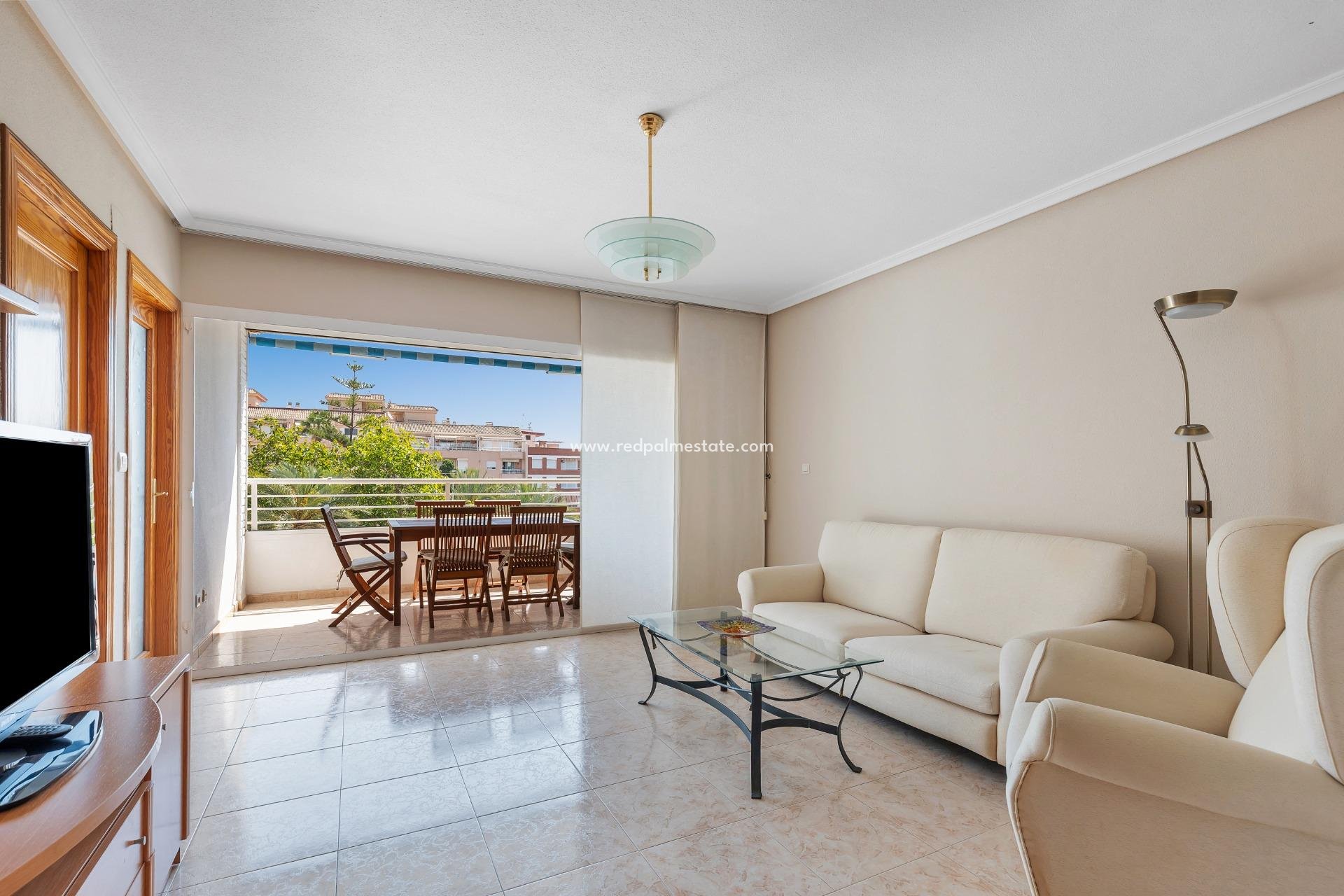 Resale - Apartment -
Torrevieja - Playa del Cura
