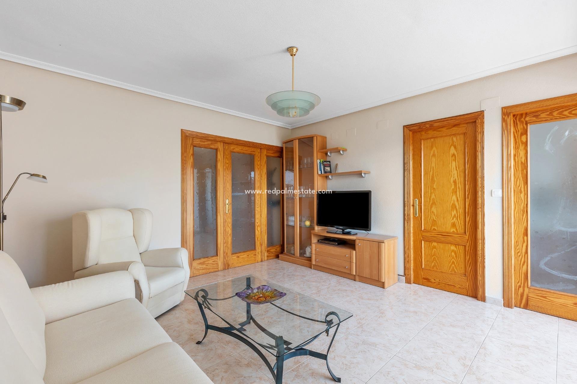 Resale - Apartment -
Torrevieja - Playa del Cura