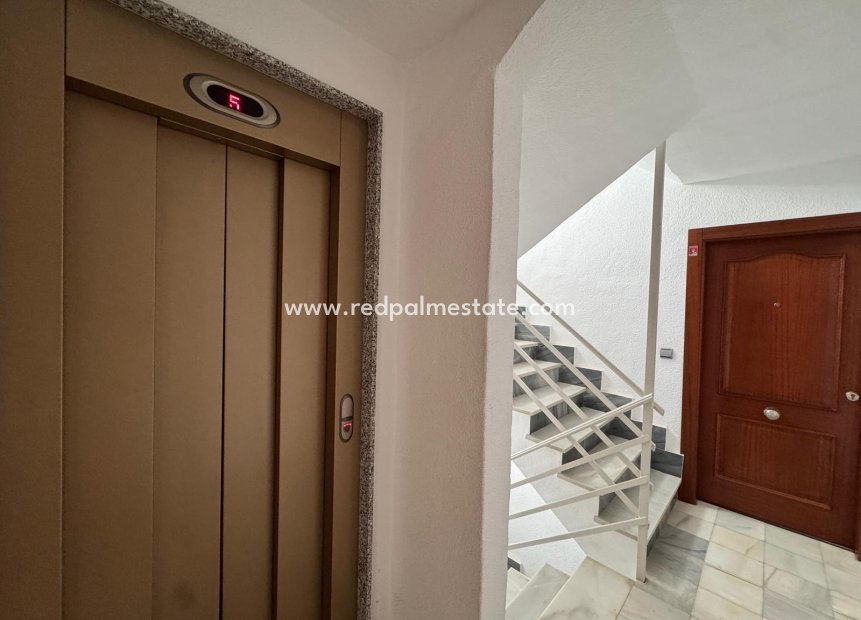 Resale - Apartment -
Torrevieja - Playa del Cura