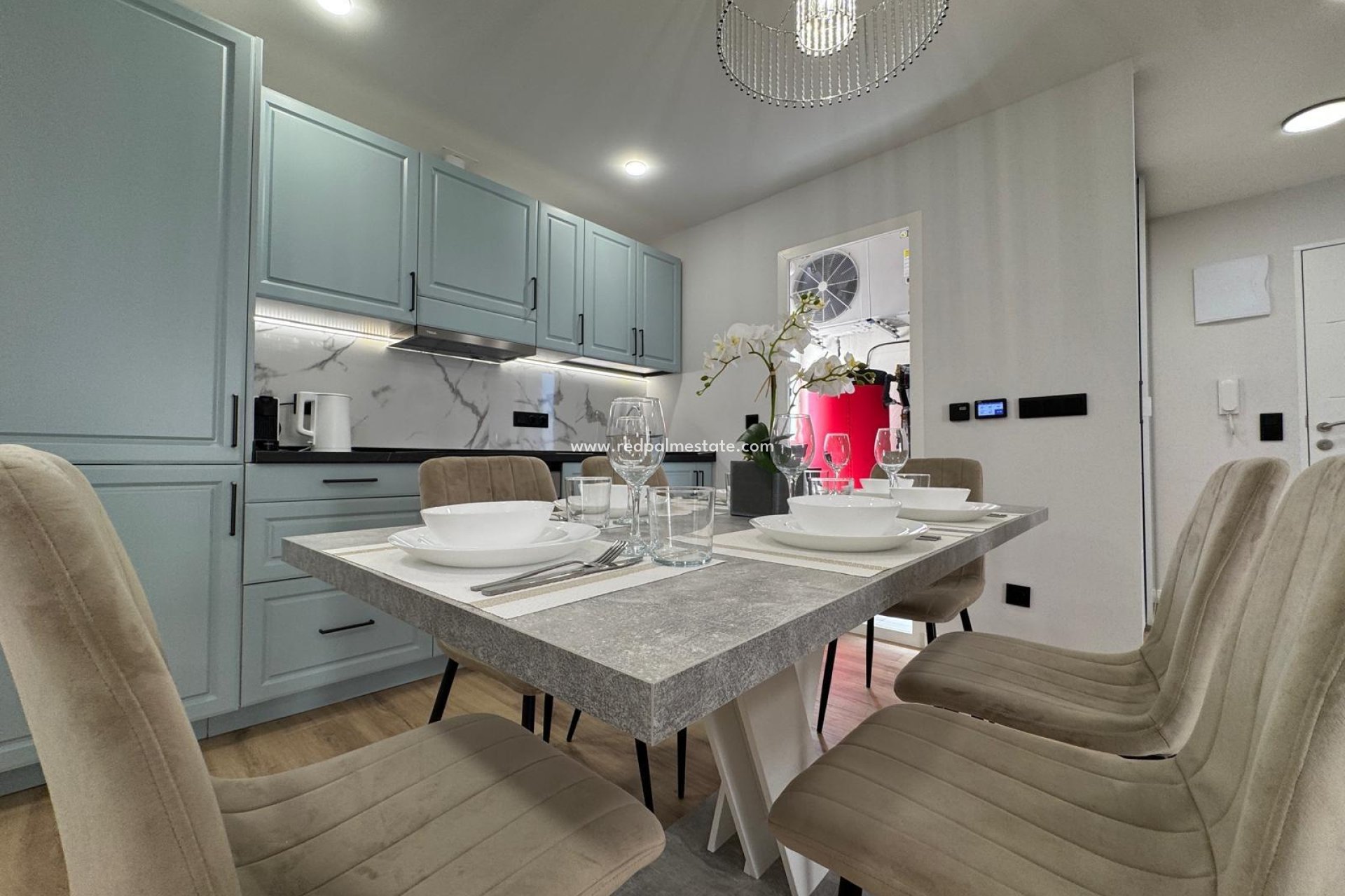 Resale - Apartment -
Torrevieja - Playa del Cura