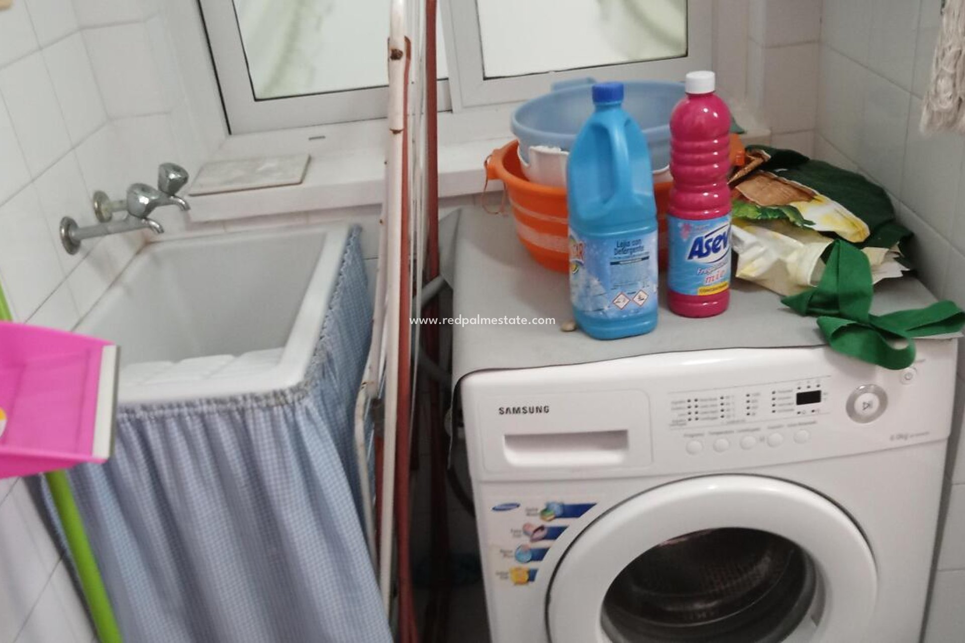 Resale - Apartment -
Torrevieja - PLAYA LOS LOCOS